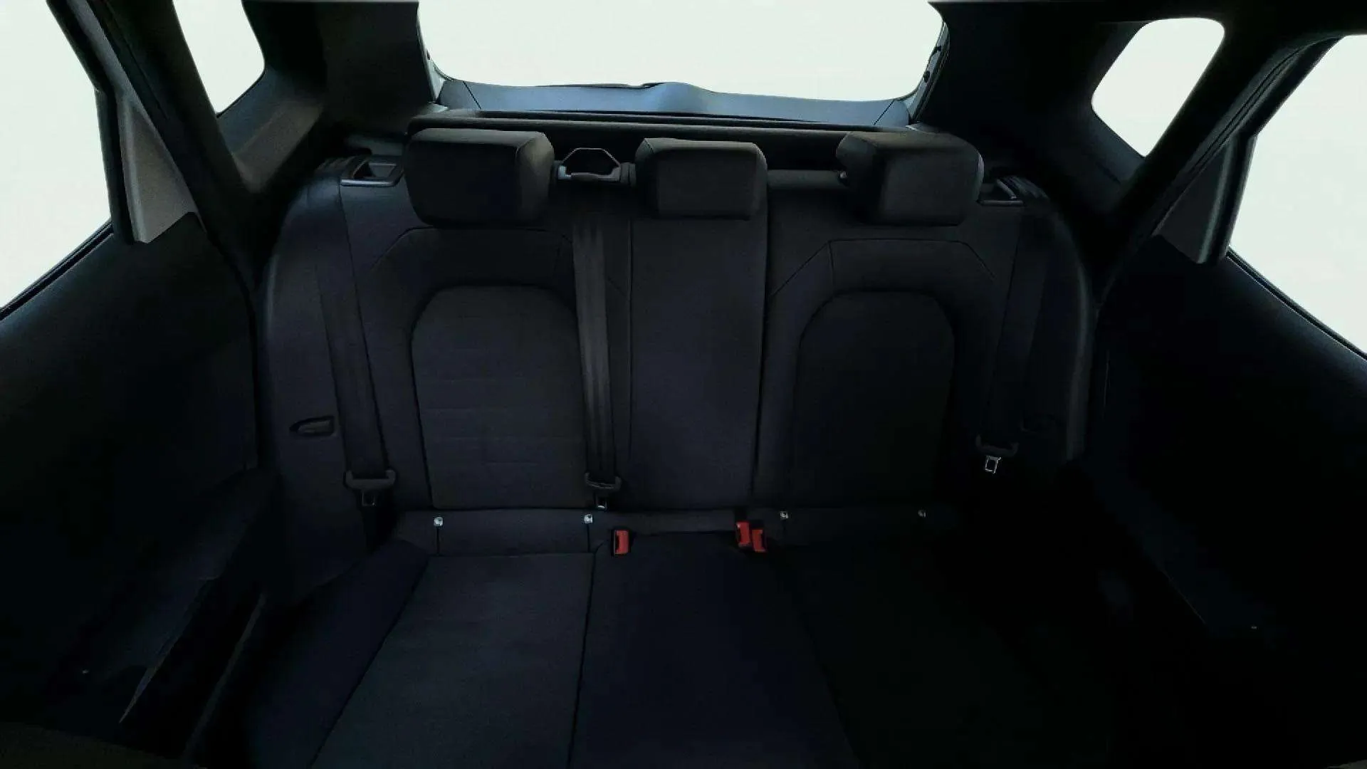SEAT Arona 1.5 TSI DSG Special Edition - foto 12