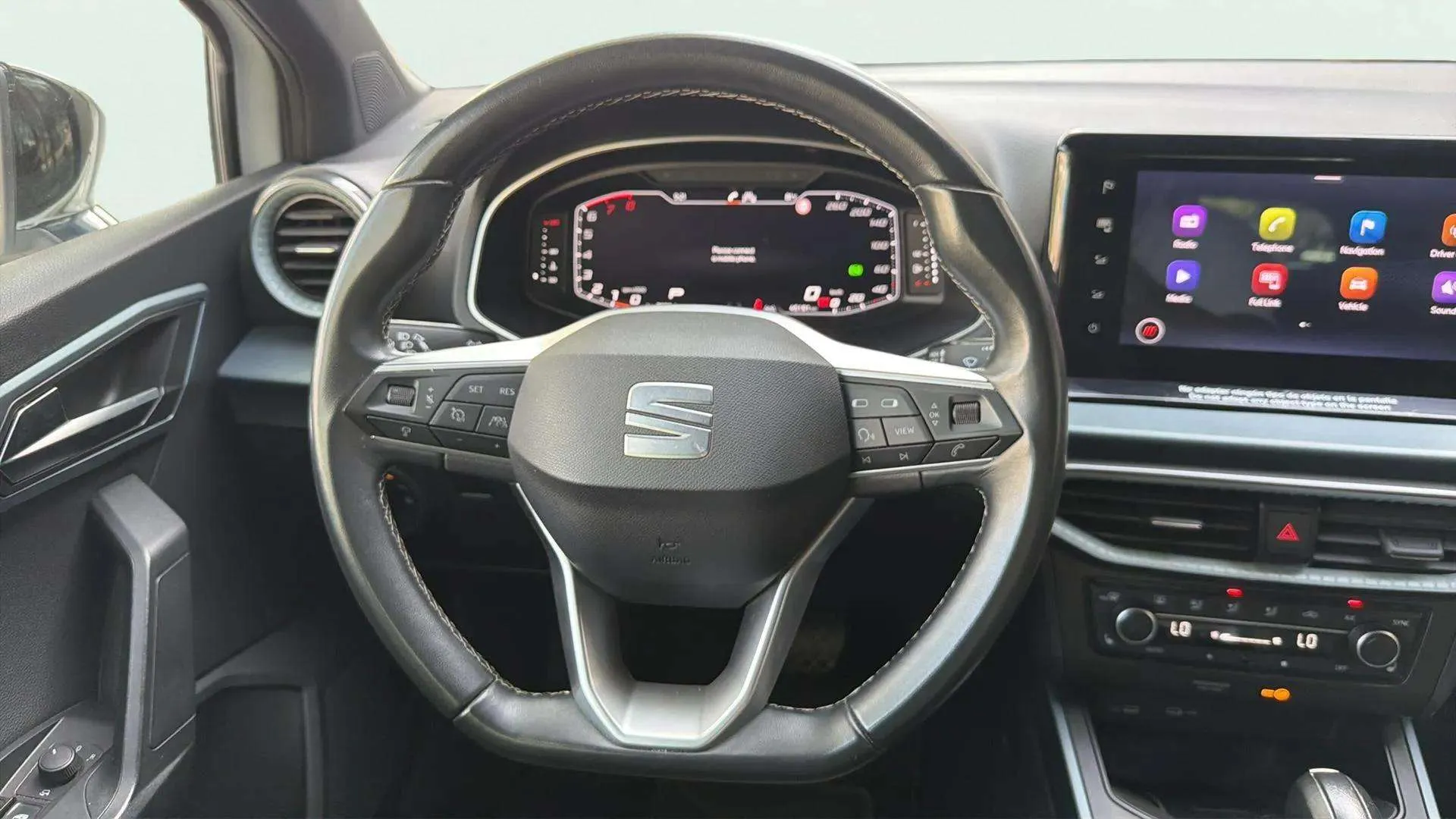 SEAT Arona 1.5 TSI DSG Special Edition - foto 8