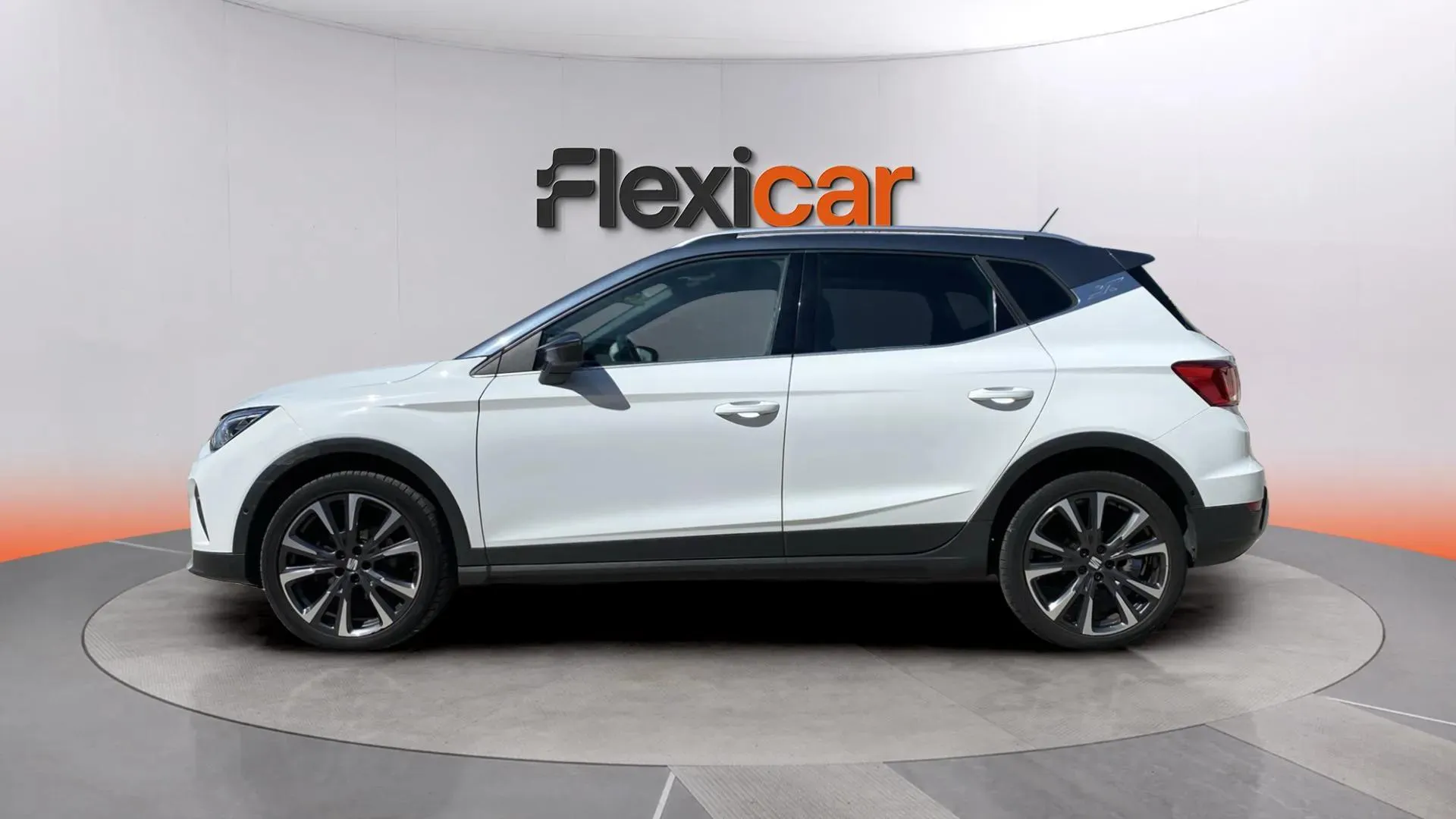 SEAT Arona 1.5 TSI DSG FR Special Ed - foto 4