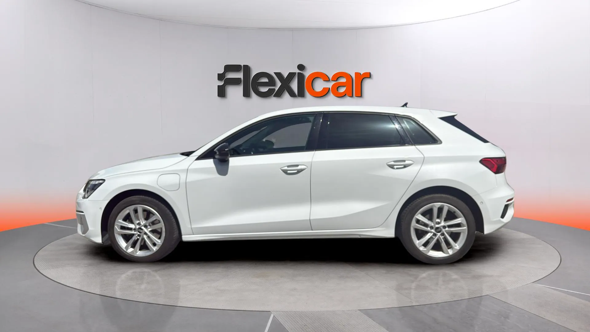 Audi A3 Sportback Advanced 40 TFSI e S tro - foto 4