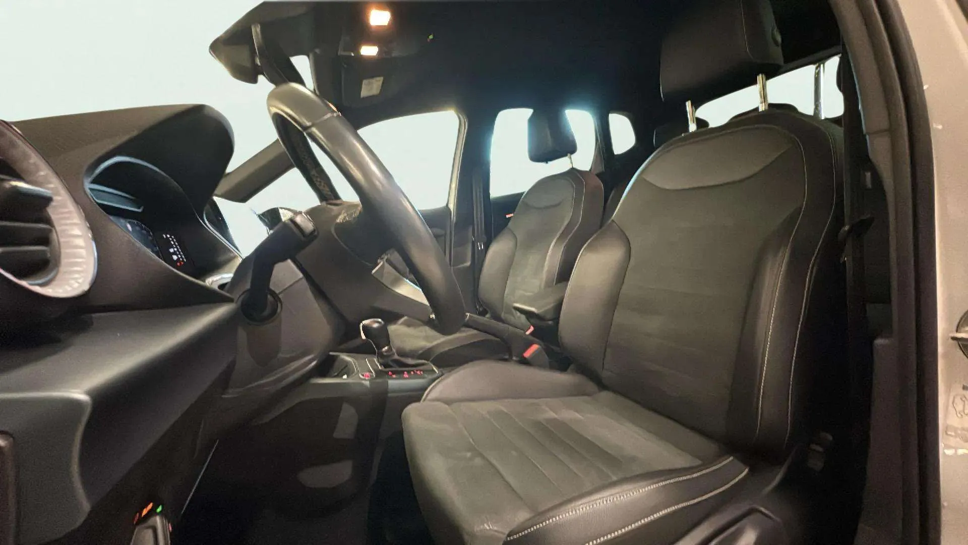 SEAT Arona 1.5 TSI DSG FR Special Ed - foto 14