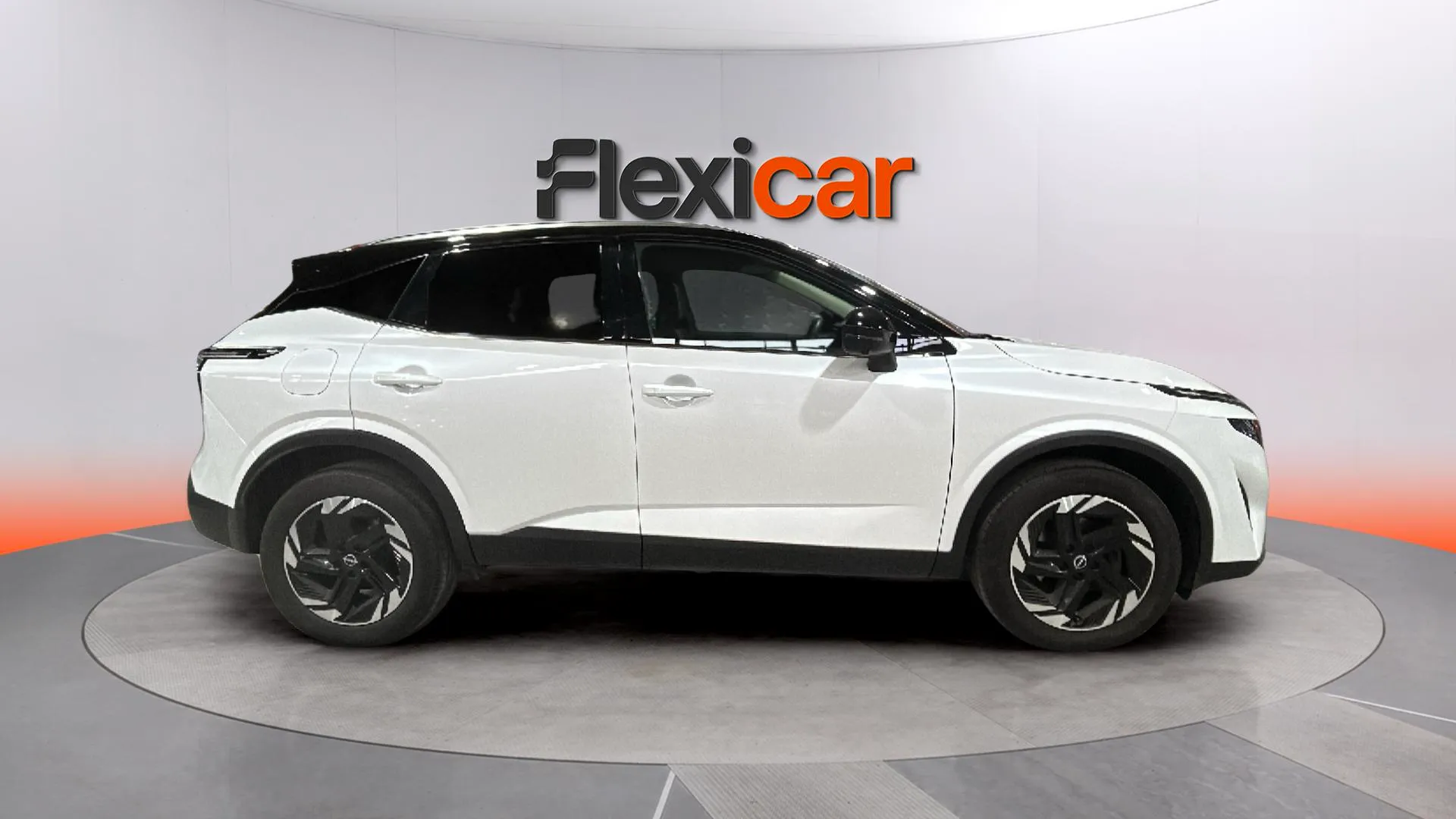 Nissan Qashqai DIG-T N-Connecta - foto 8