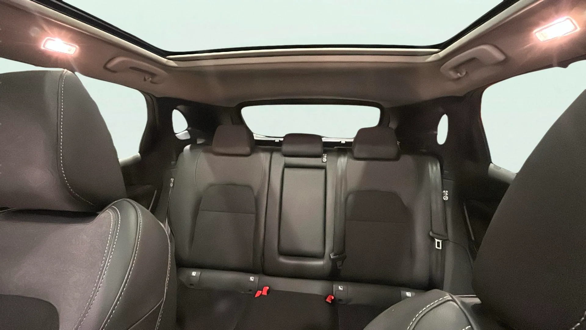 Nissan Qashqai DIG-T N-Connecta - foto 12