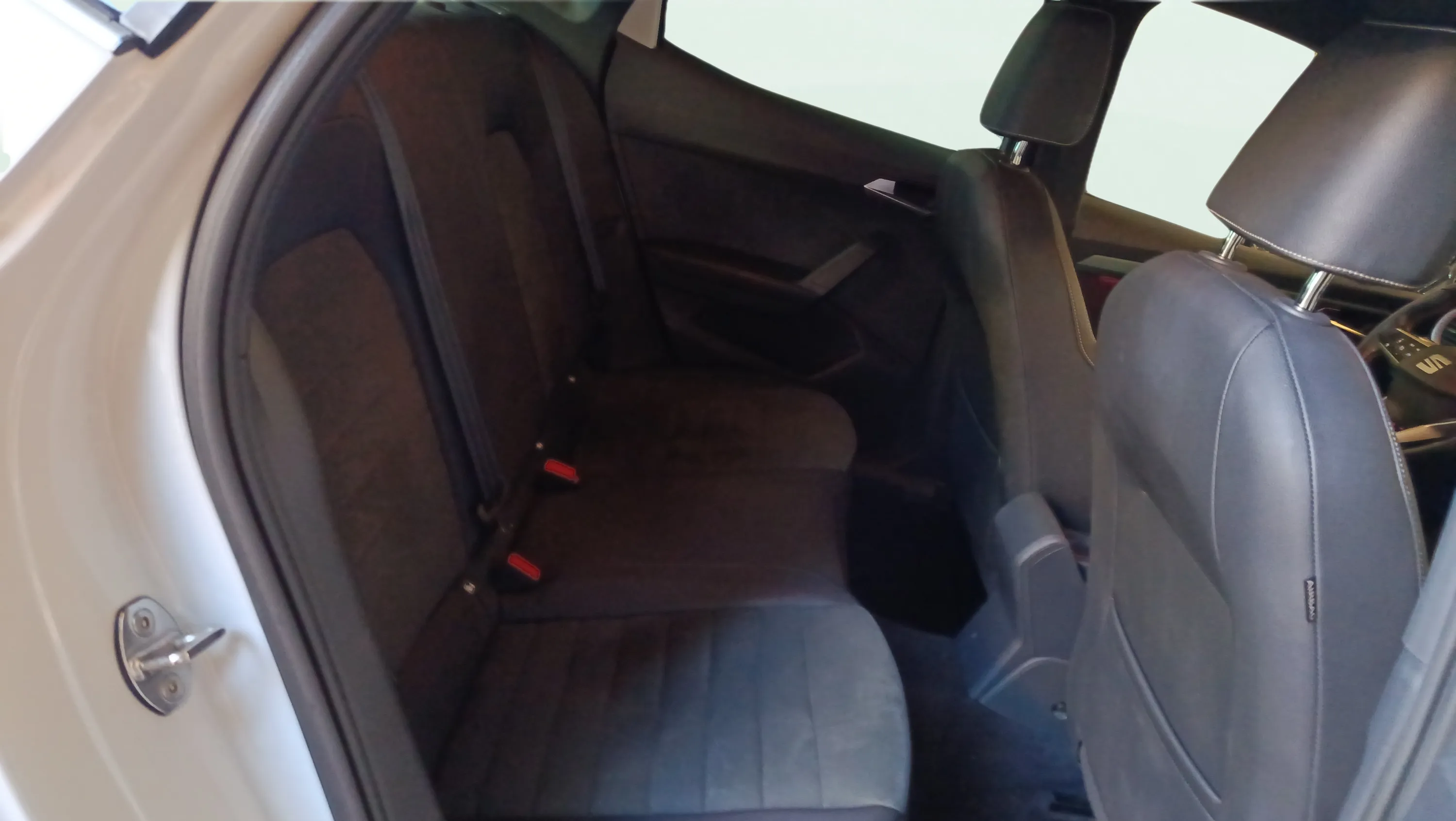 SEAT Arona 1.5 TSI DSG FR Special Ed - foto 13