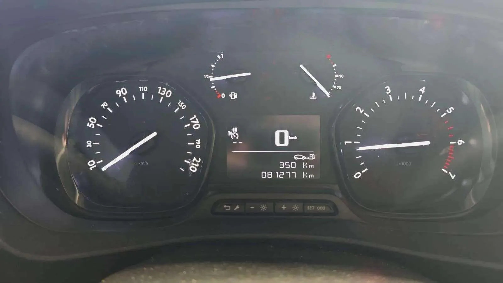 Peugeot Traveller Active BlueHDi Long - foto 11