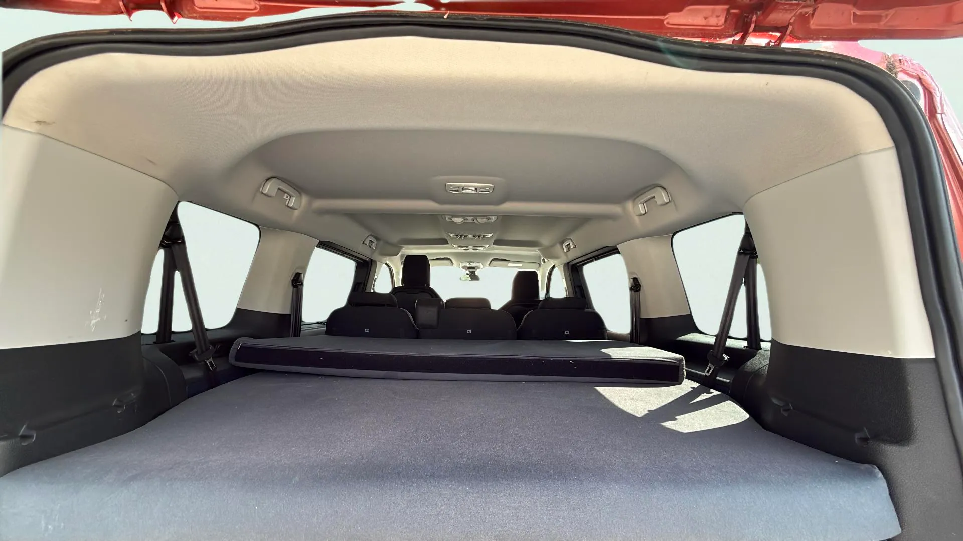 Peugeot Traveller Active BlueHDi Long - foto 29