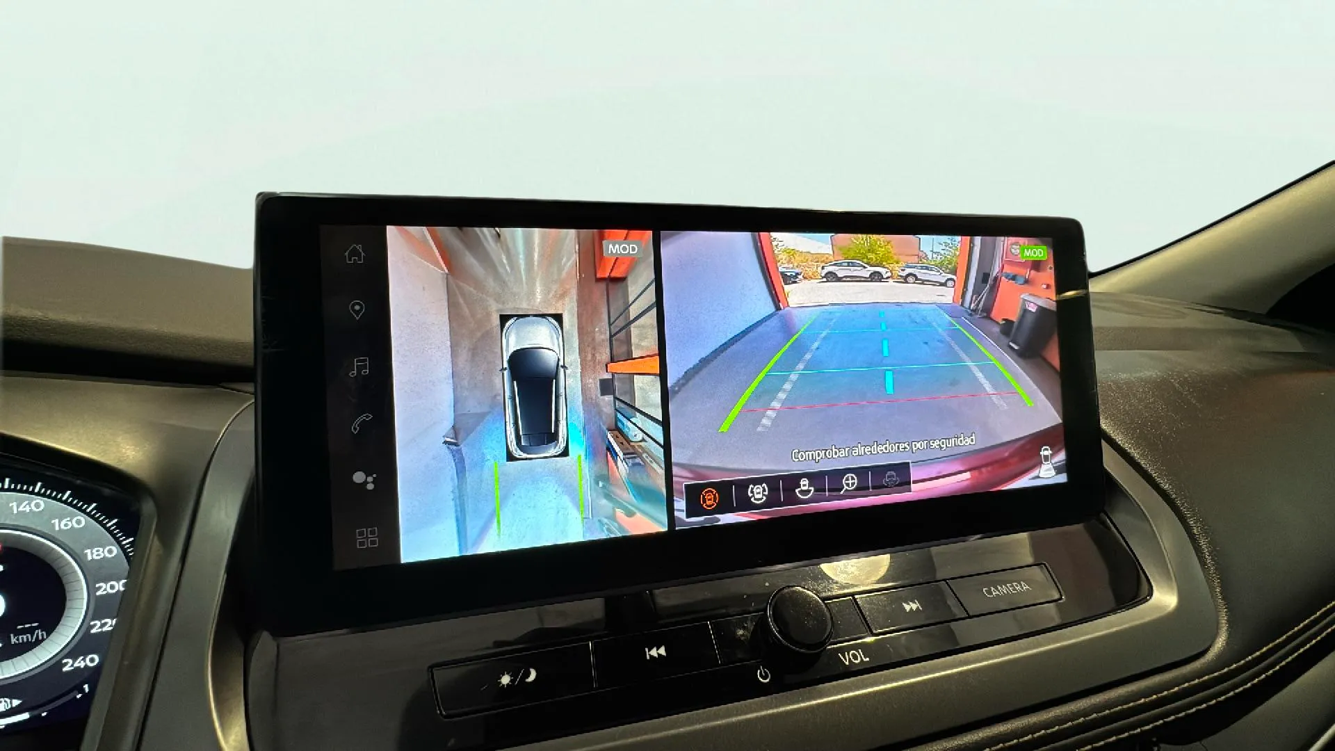 Nissan Qashqai DIG-T CVT N-Connecta - foto 14