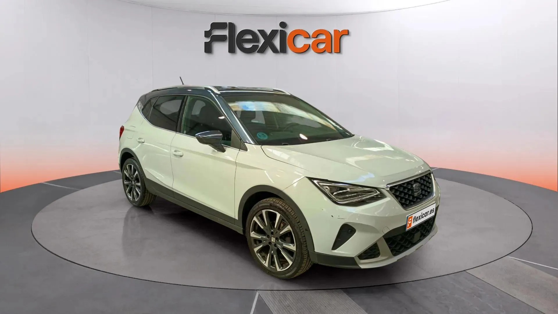 SEAT Arona 1.5 TSI DSG FR Special Ed - foto 2