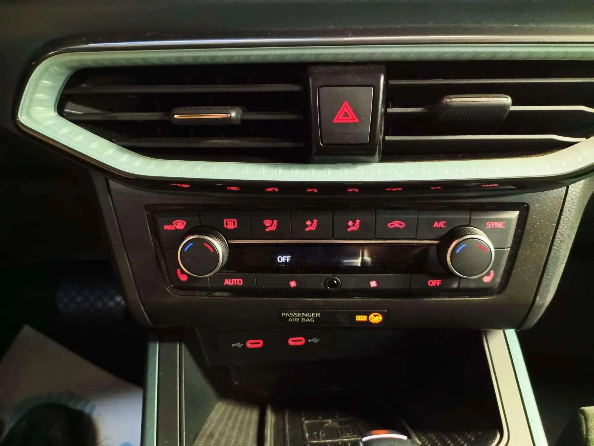 SEAT Arona 1.5 TSI DSG FR Special Ed - foto 12