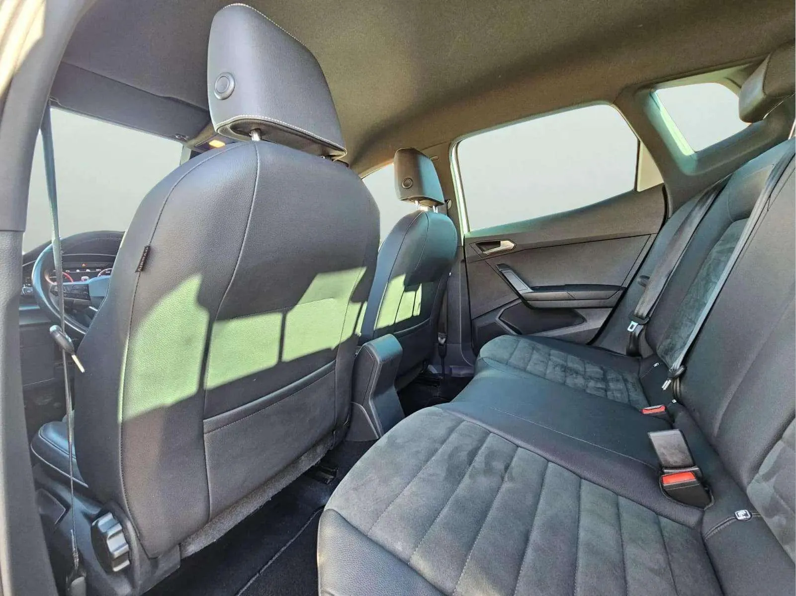 SEAT Arona 1.5 TSI DSG FR Special Ed - foto 16