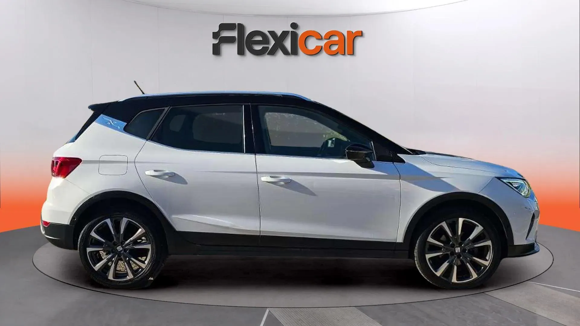 SEAT Arona 1.5 TSI DSG FR Special Ed - foto 8