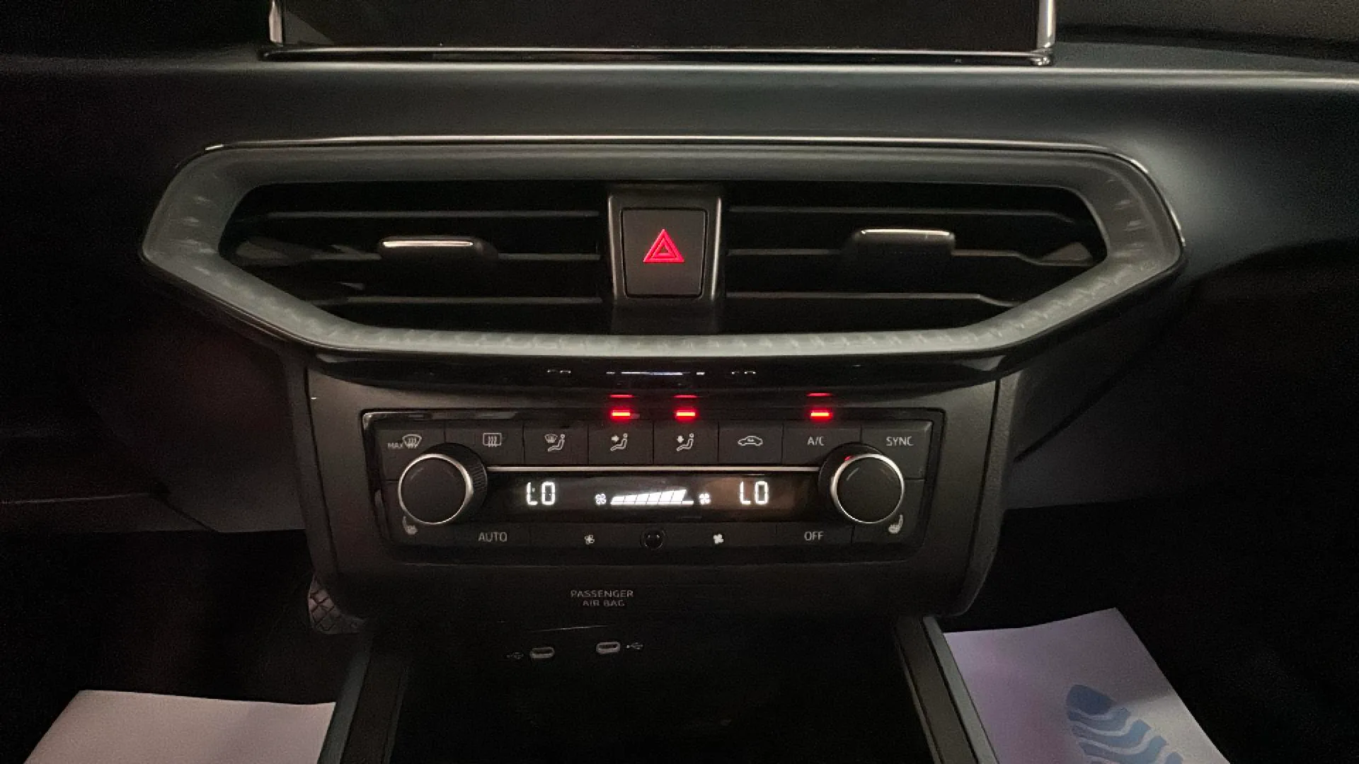 SEAT Arona 1.5 TSI DSG Special Edition - foto 20