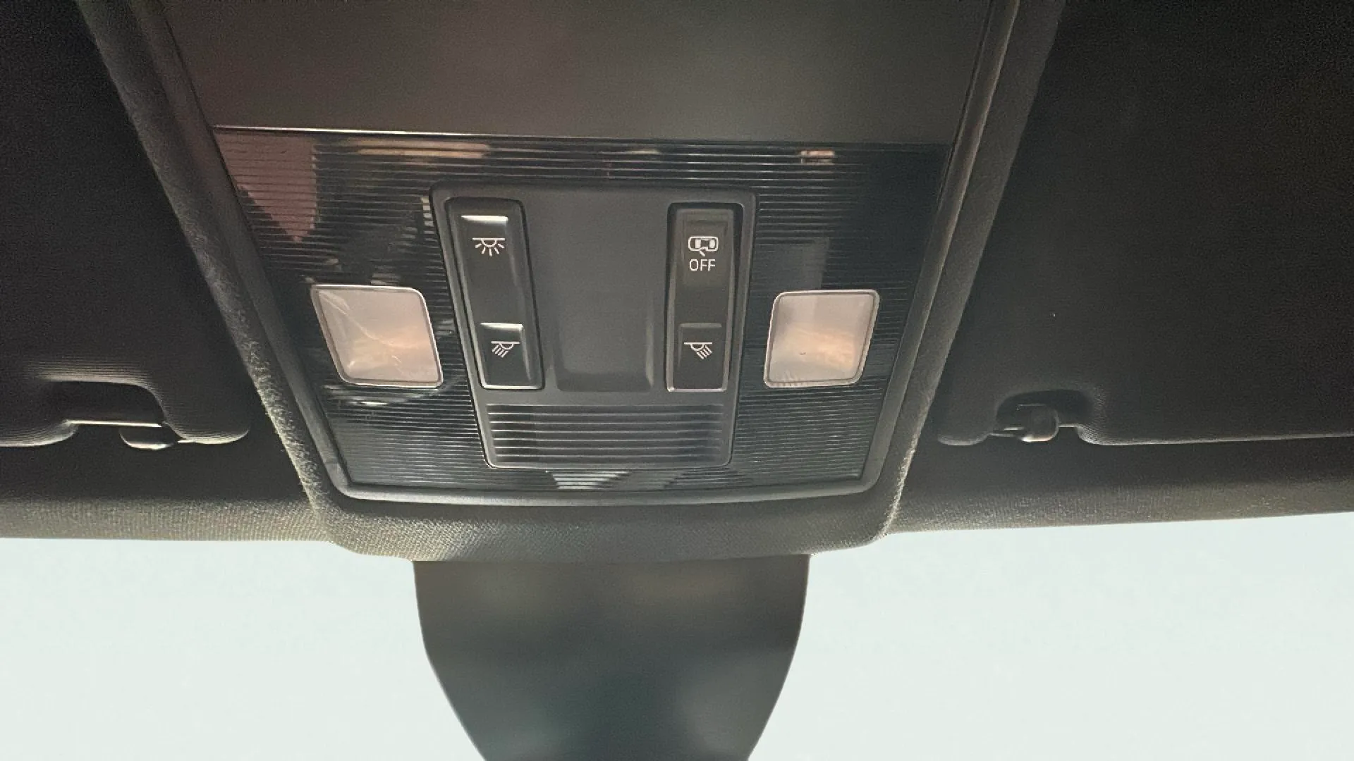 SEAT Arona 1.5 TSI DSG Special Edition - foto 21