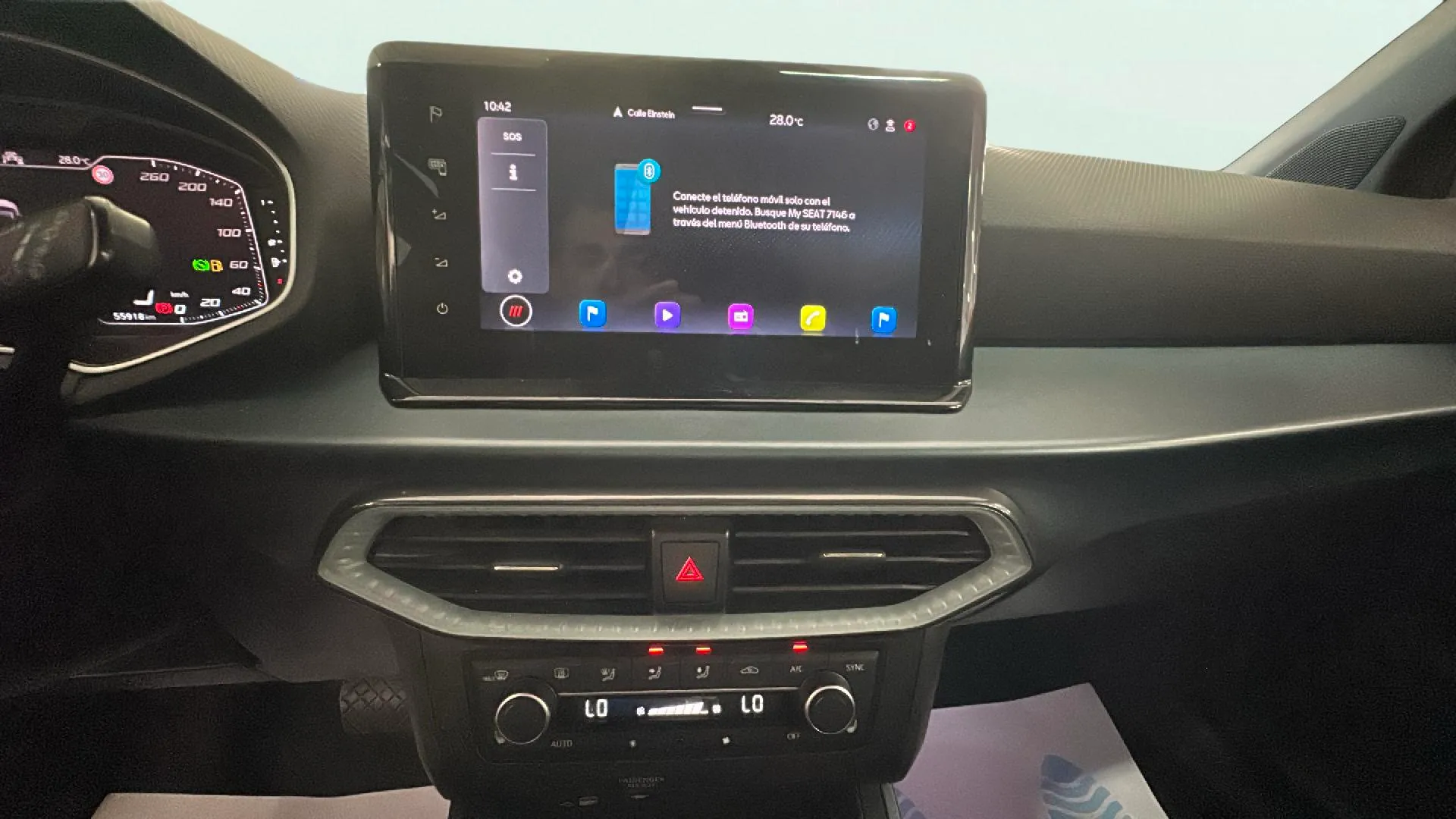 SEAT Arona 1.5 TSI DSG Special Edition - foto 17
