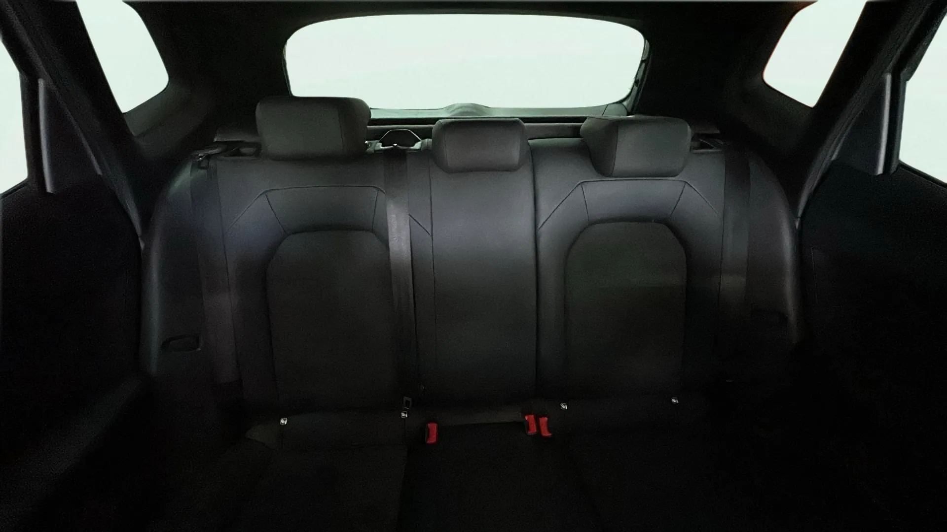 SEAT Arona 1.5 TSI DSG Special Edition - foto 11