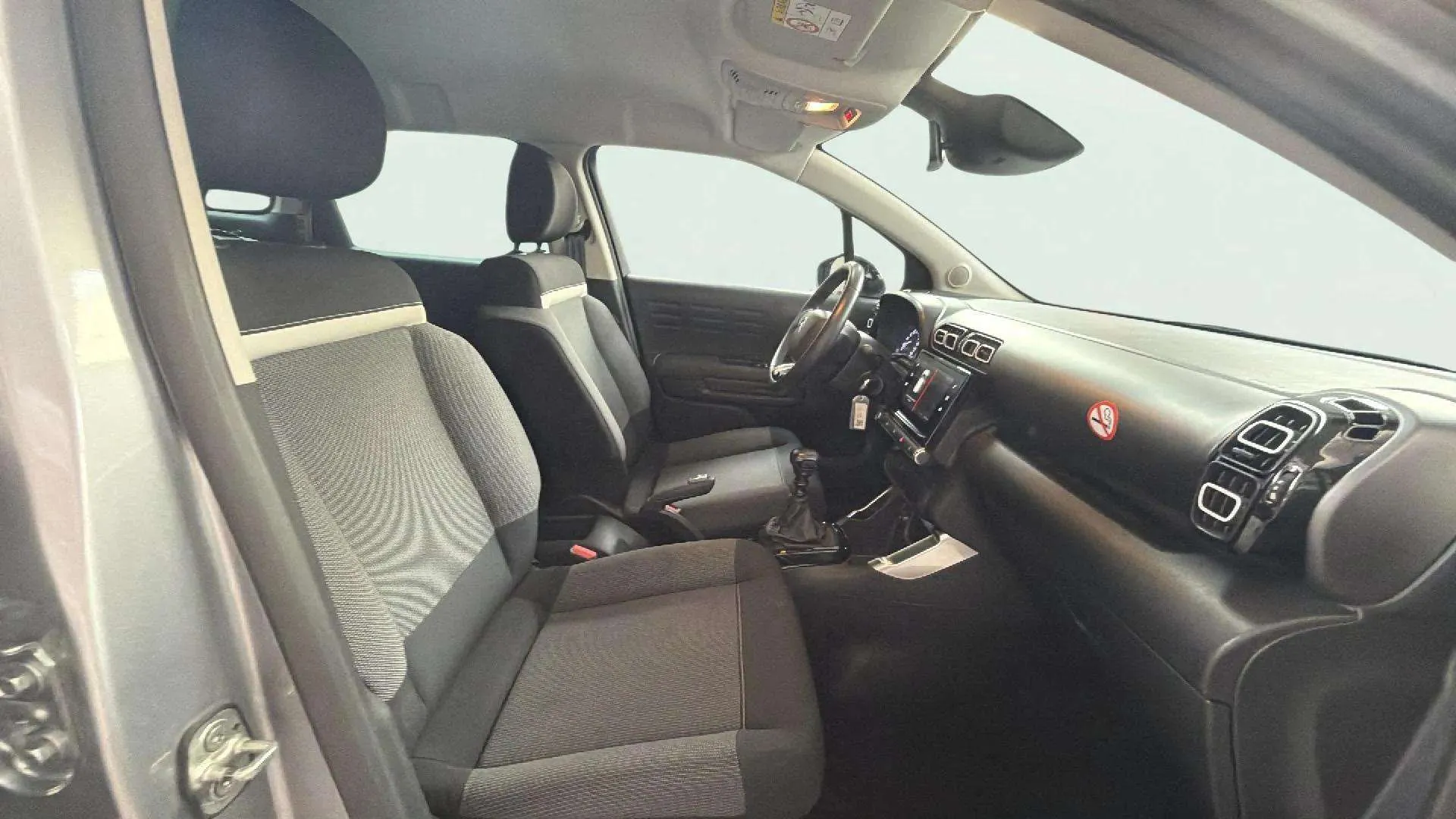 Citroën C3 Aircross PureTech BVM6 YOU - foto 19