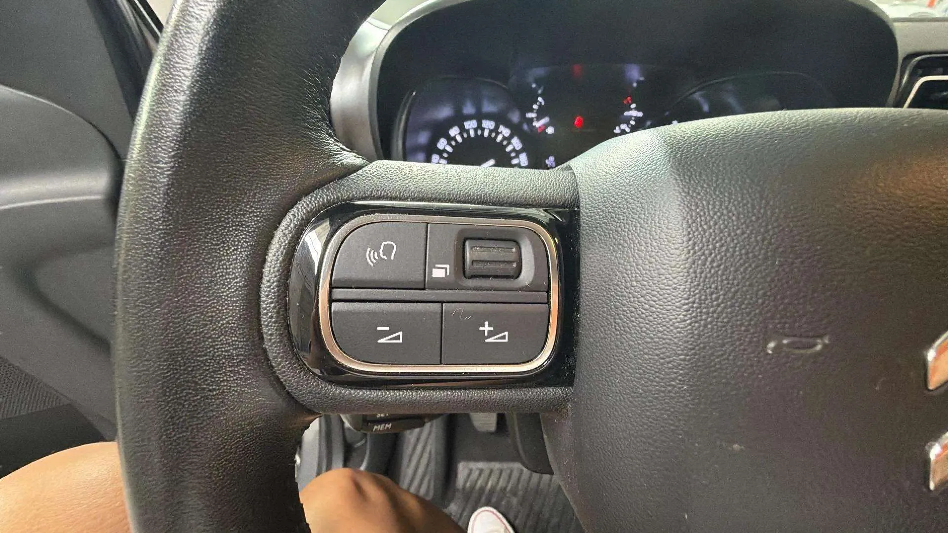 Citroën C3 Aircross PureTech BVM6 YOU - foto 22