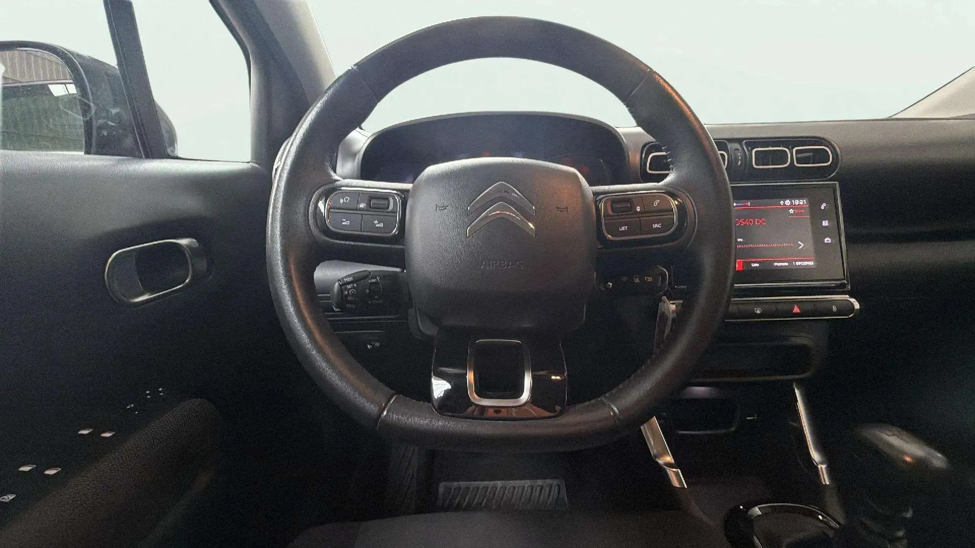 Citroën C3 Aircross PureTech BVM6 YOU - foto 15