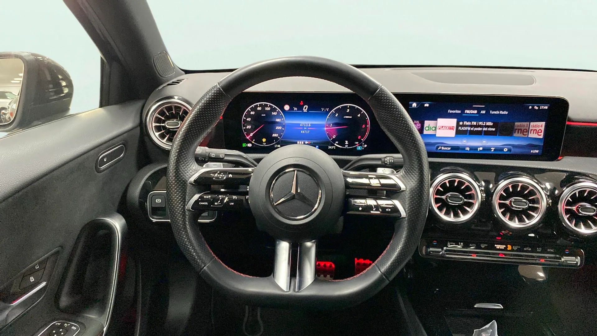 Mercedes-Benz Clase A A 200 d - foto 7
