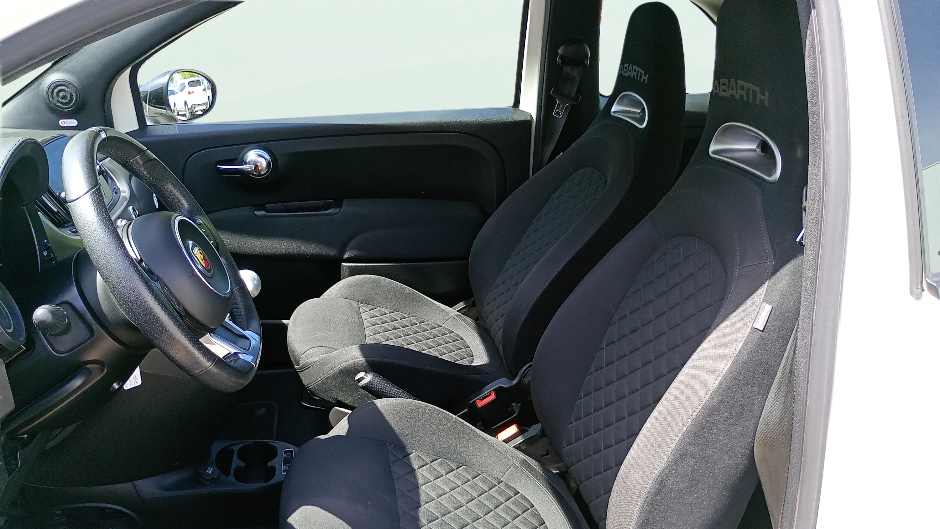 Abarth 500 595 1.4 16v T-Jet - foto 21