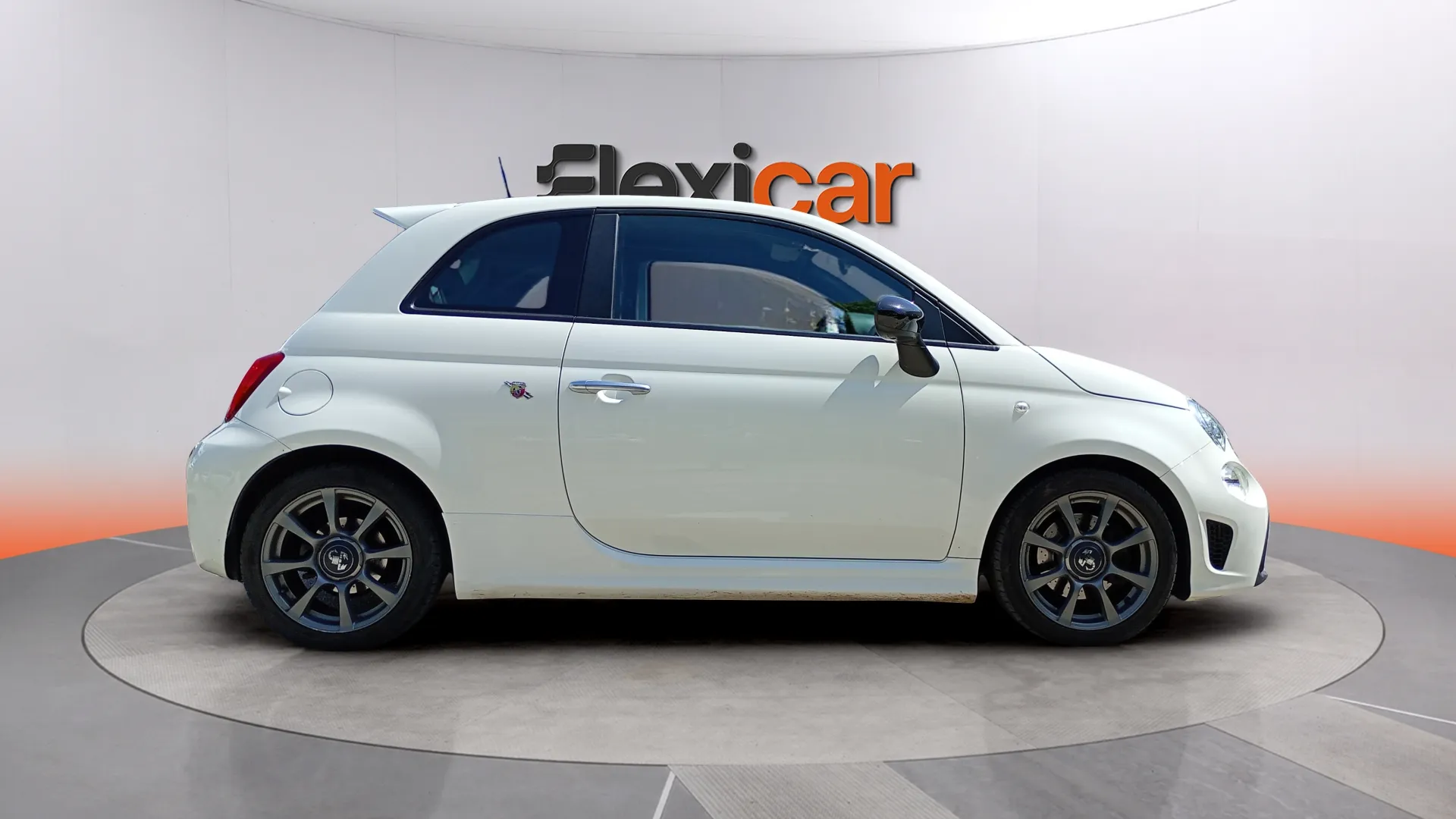 Abarth 500 595 1.4 16v T-Jet - foto 13