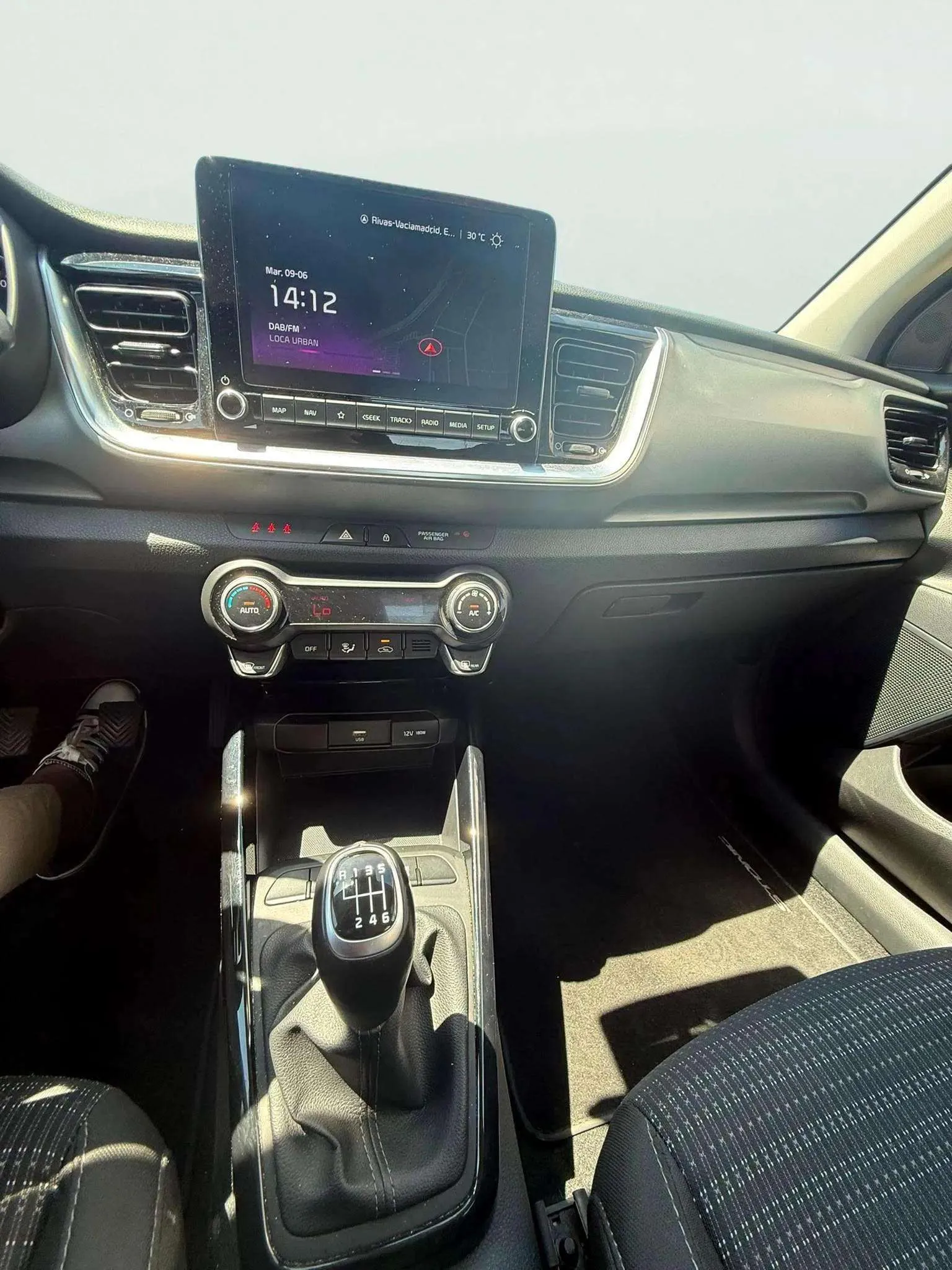 Kia Stonic 1.0 T-GDi MHEV Drive - foto 17
