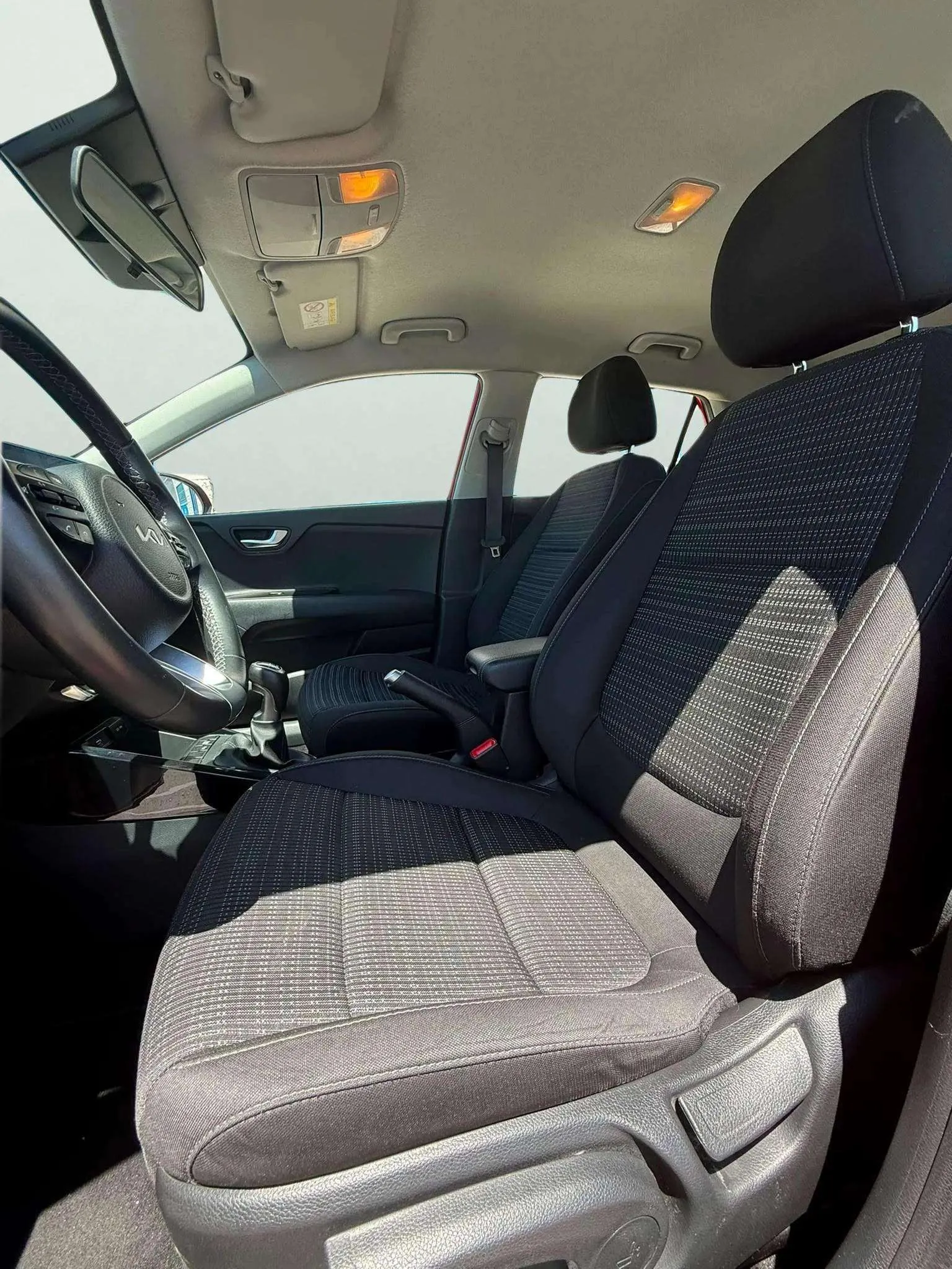 Kia Stonic 1.0 T-GDi MHEV Drive - foto 26
