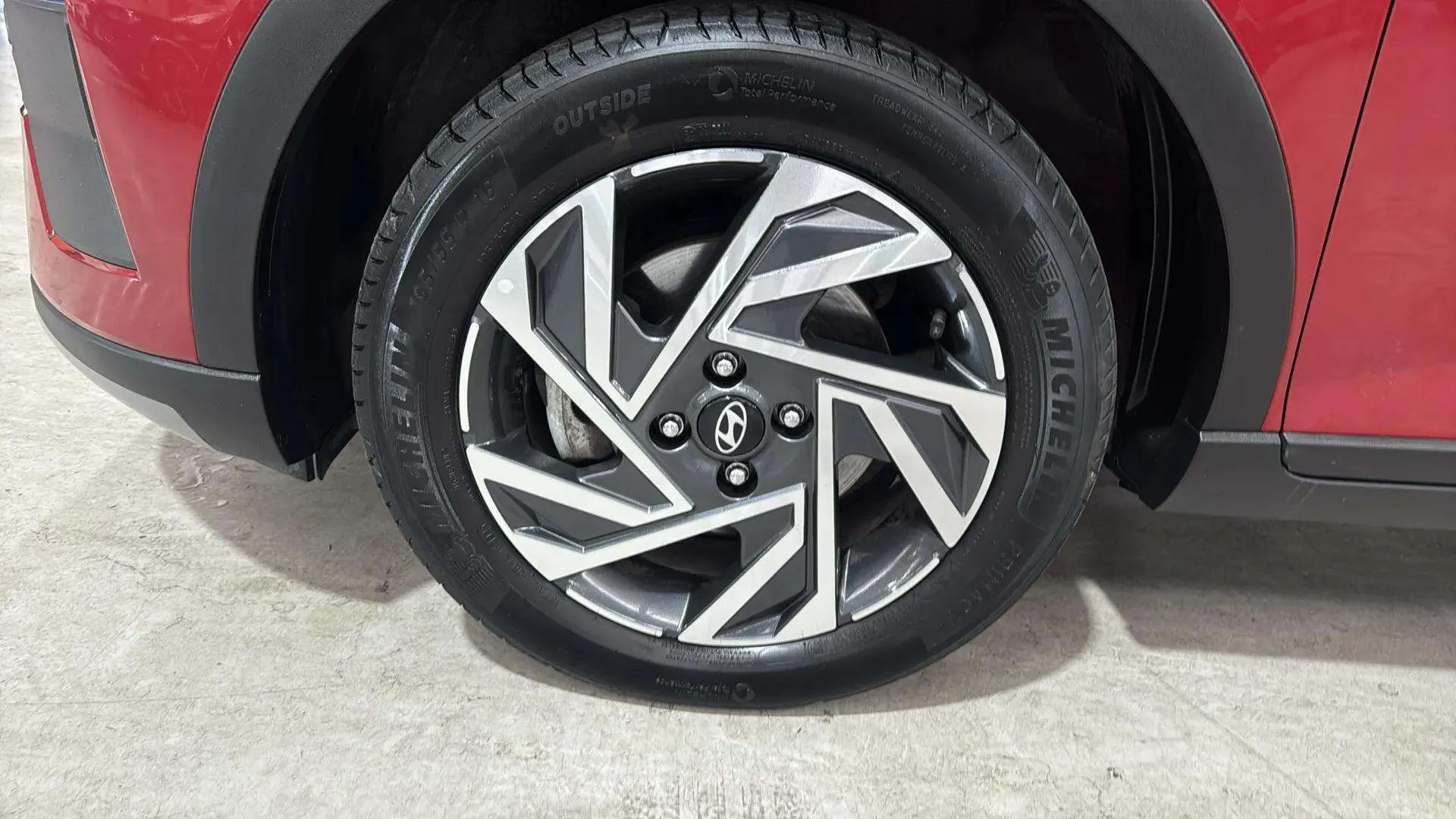 Hyundai Bayon 1.2 MPI Maxx - foto 28