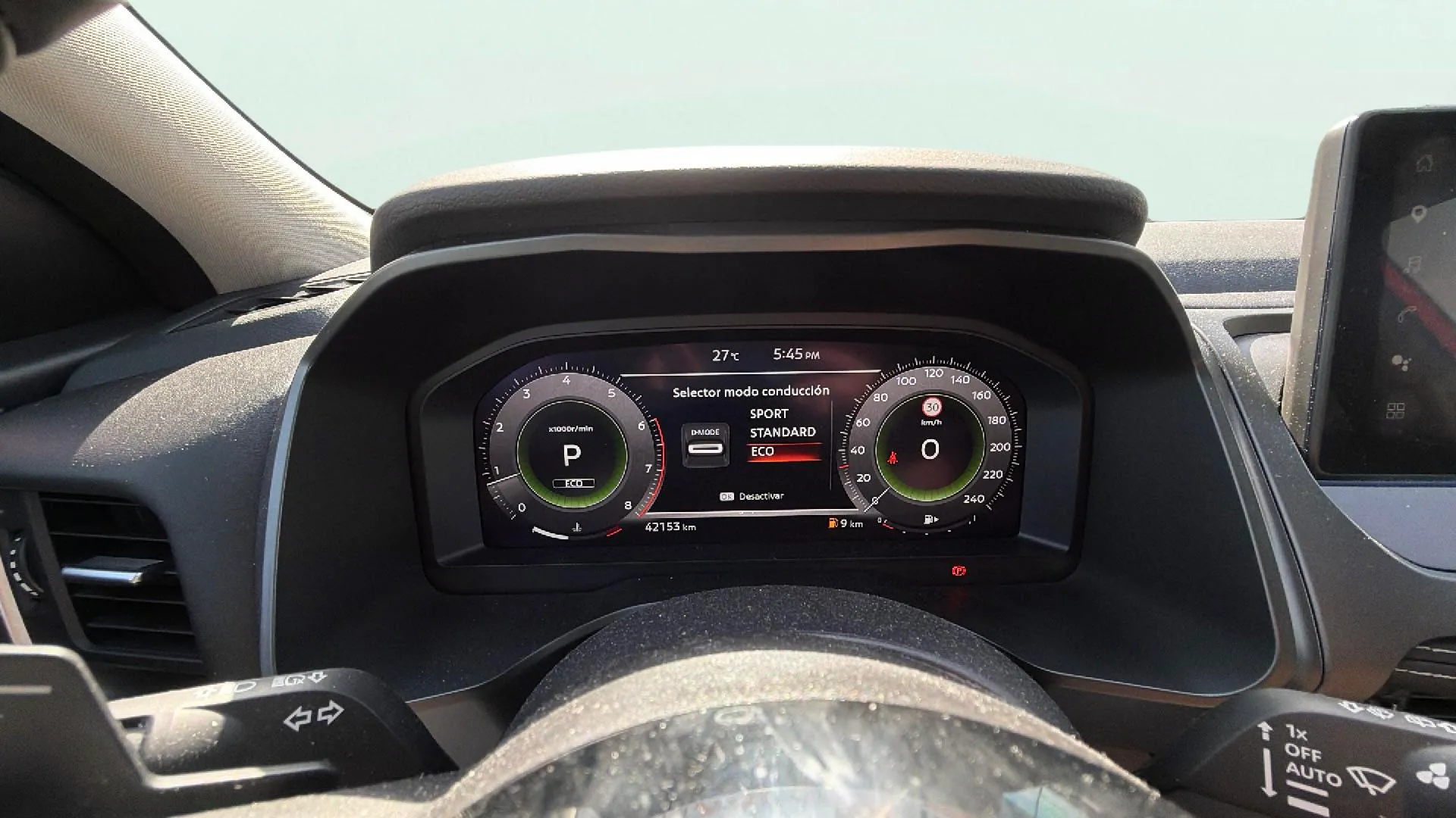 Nissan Qashqai DIG-T CVT N-Connecta - foto 14
