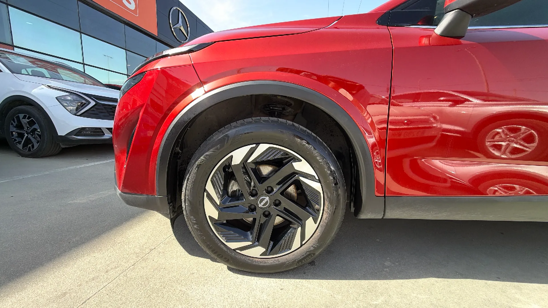 Nissan Qashqai DIG-T CVT N-Connecta - foto 19