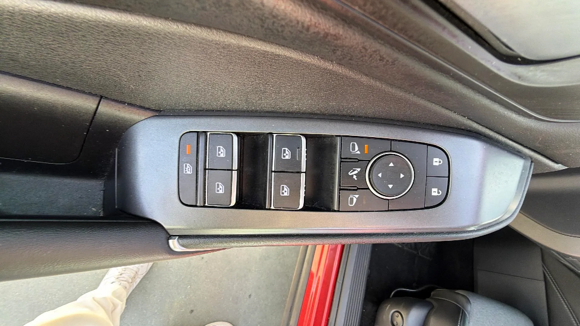 Nissan Qashqai DIG-T CVT N-Connecta - foto 18