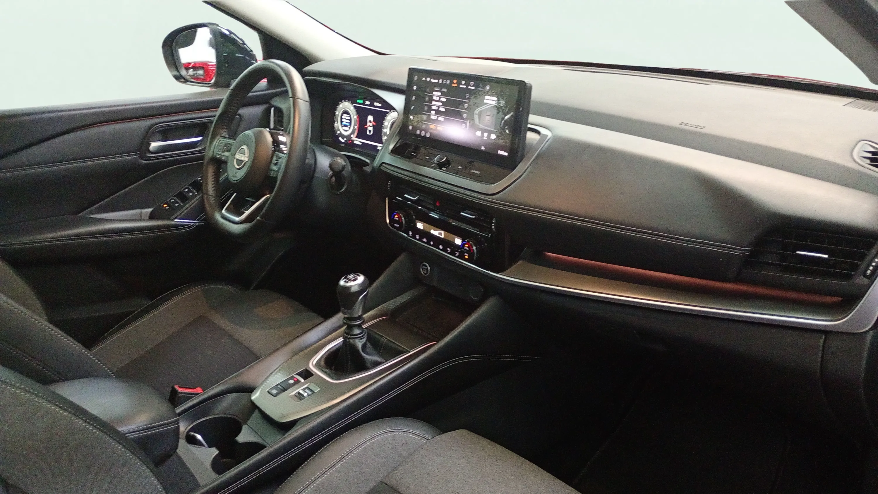 Nissan Qashqai DIG-T N-Connecta - foto 10
