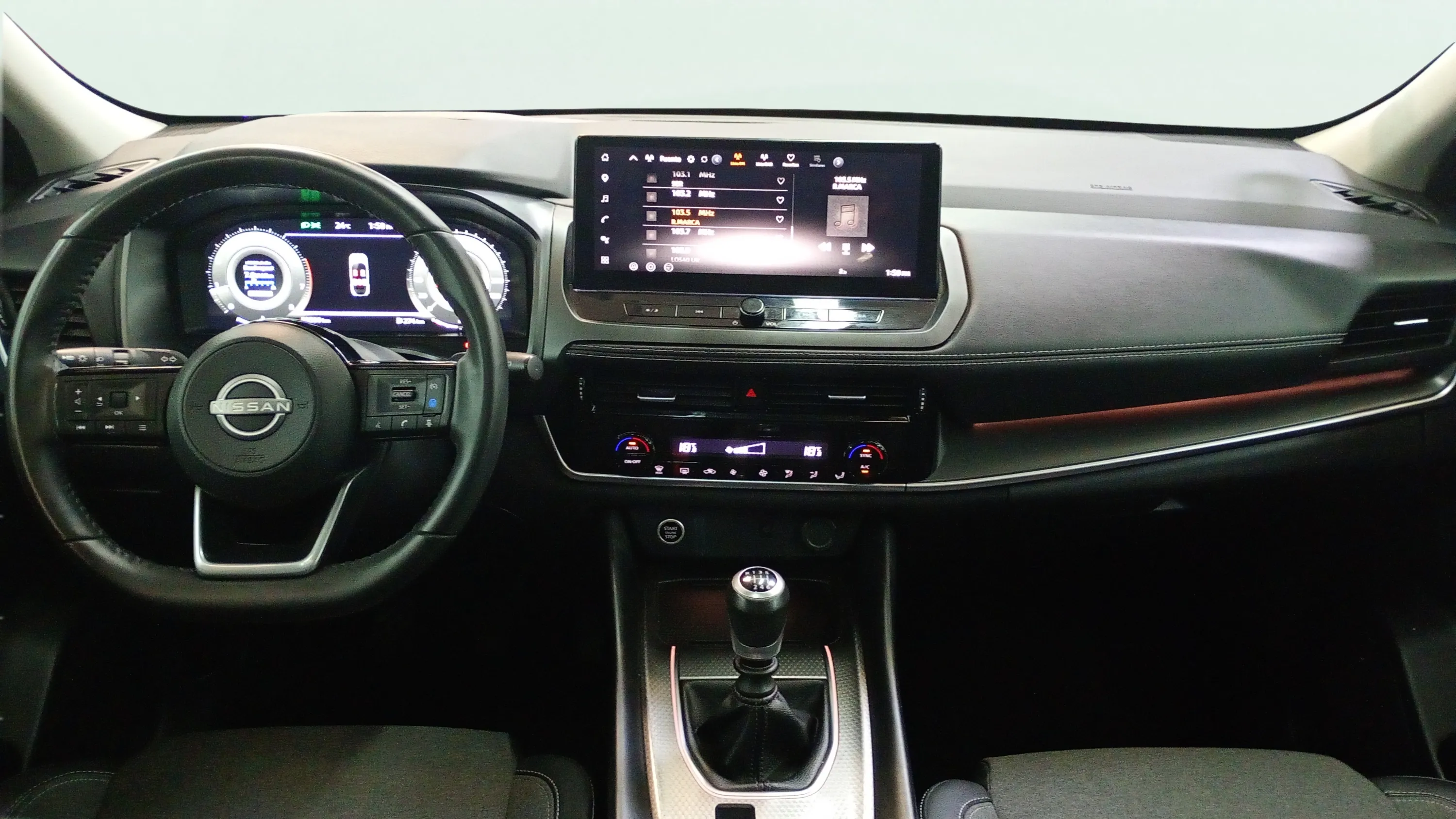Nissan Qashqai DIG-T N-Connecta - foto 6