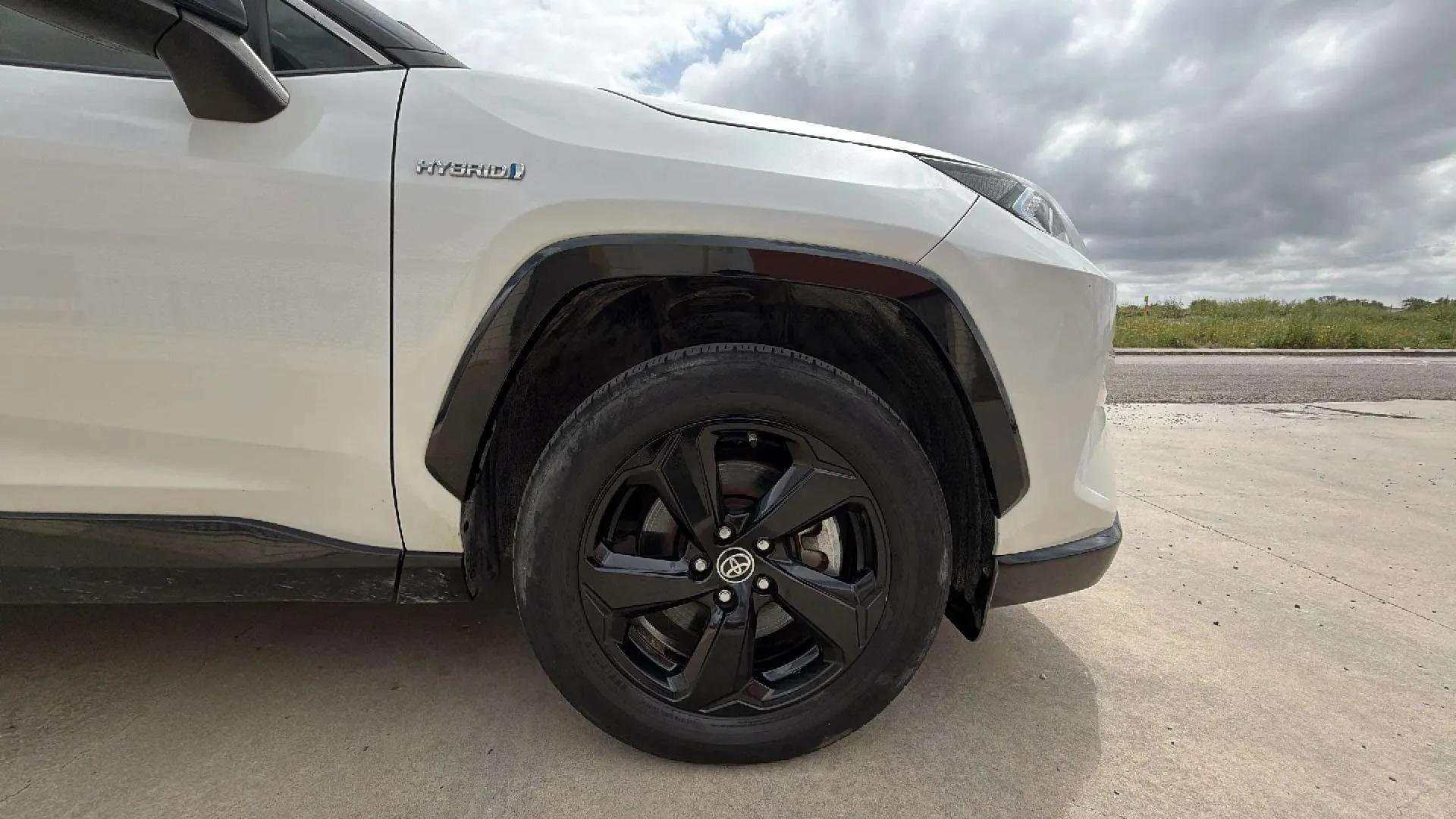 Toyota RAV4 2.5l 220H Feel! - foto 17
