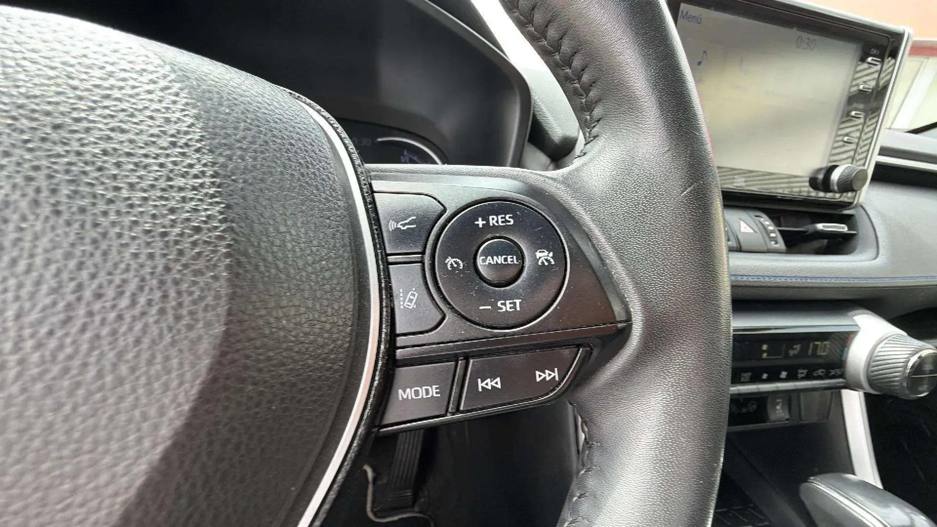 Toyota RAV4 2.5l 220H Feel! - foto 21