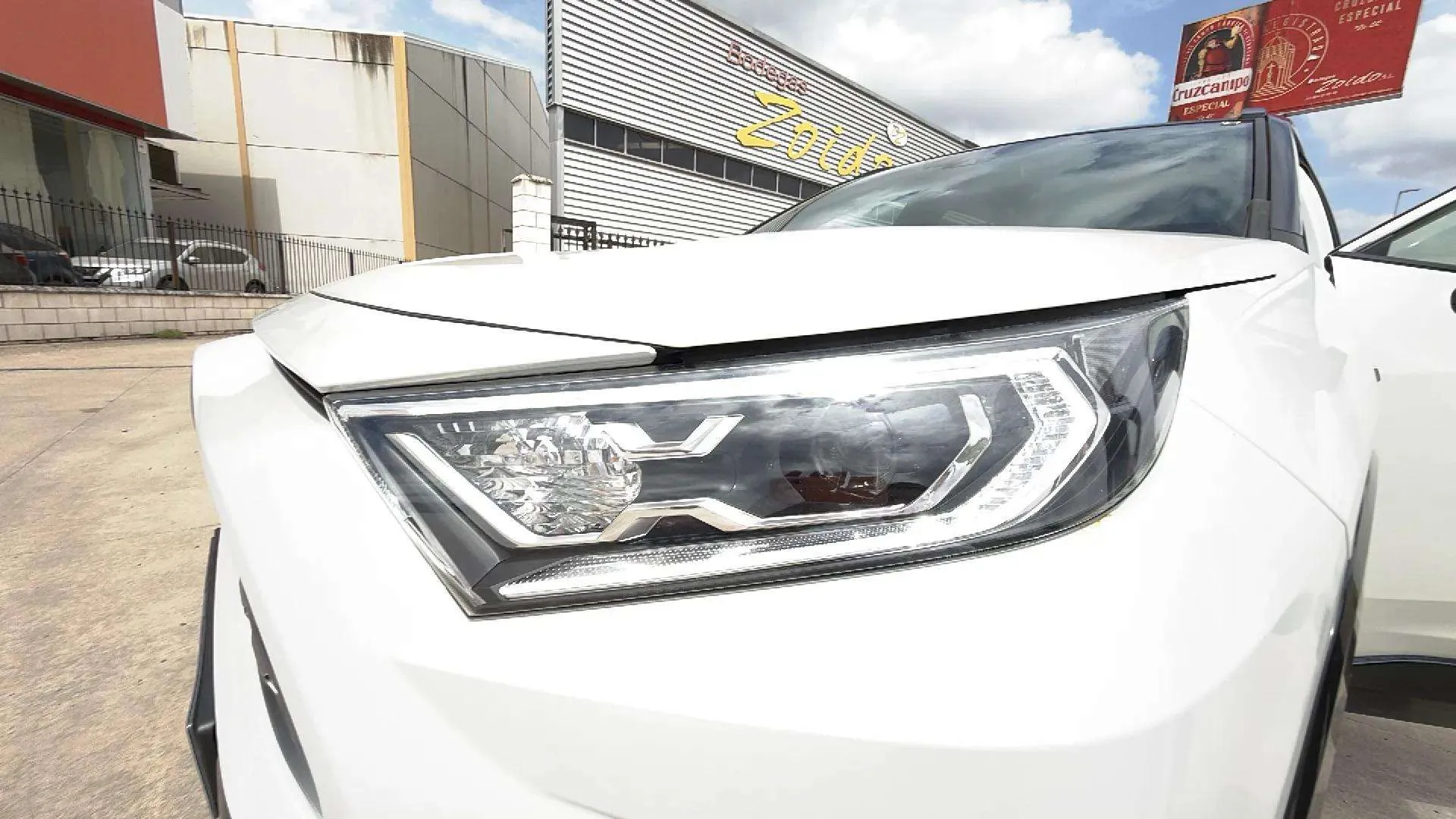 Toyota RAV4 2.5l 220H Feel! - foto 18