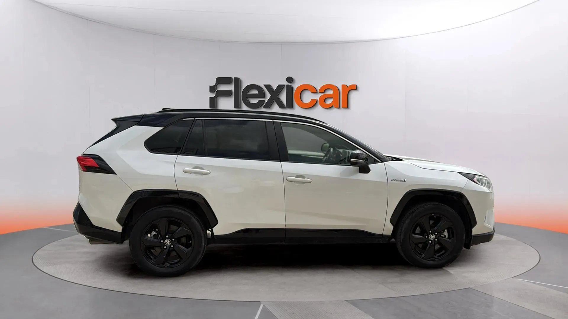 Toyota RAV4 2.5l 220H Feel! - foto 8