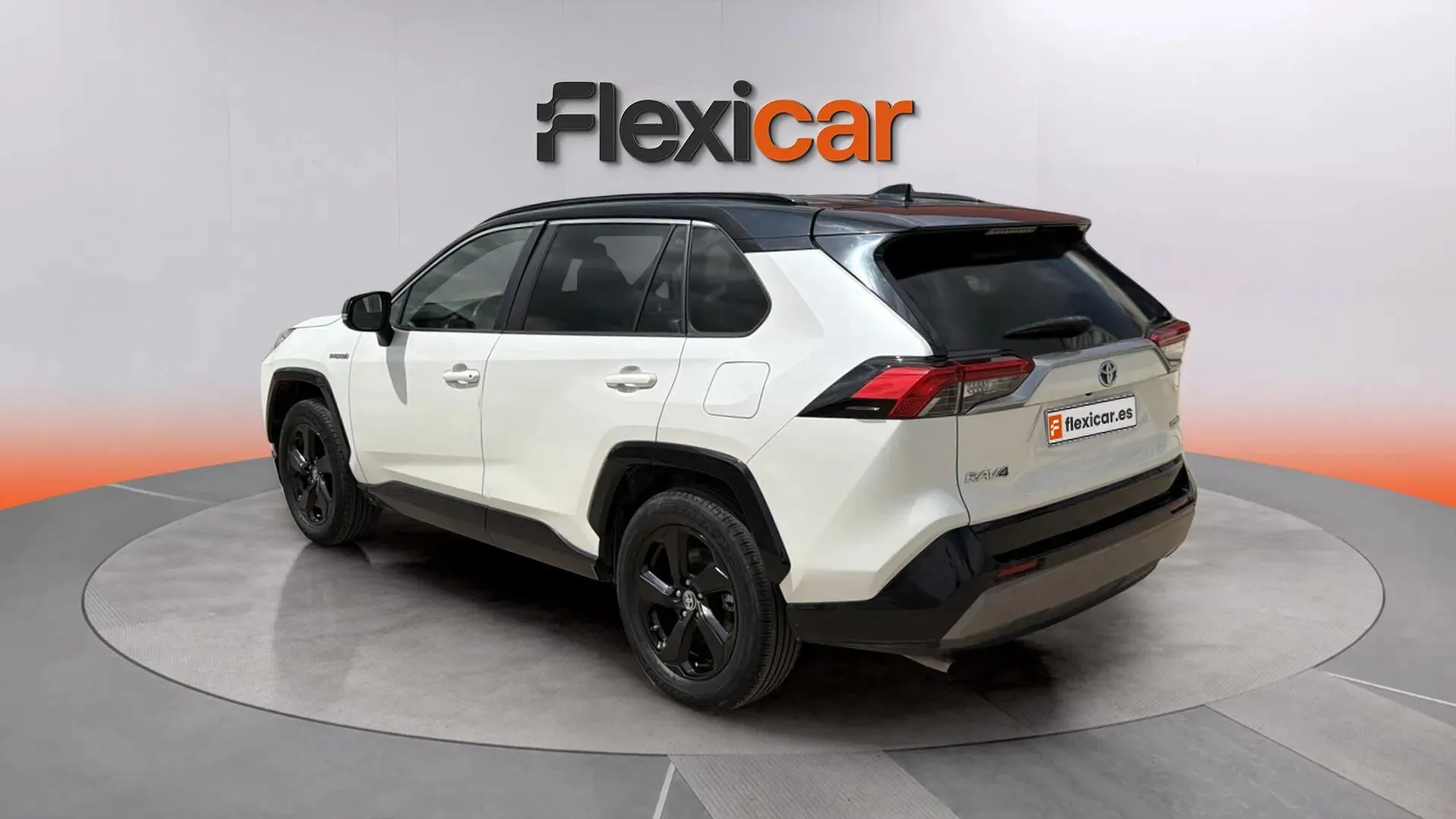 Toyota RAV4 2.5l 220H Feel! - foto 5