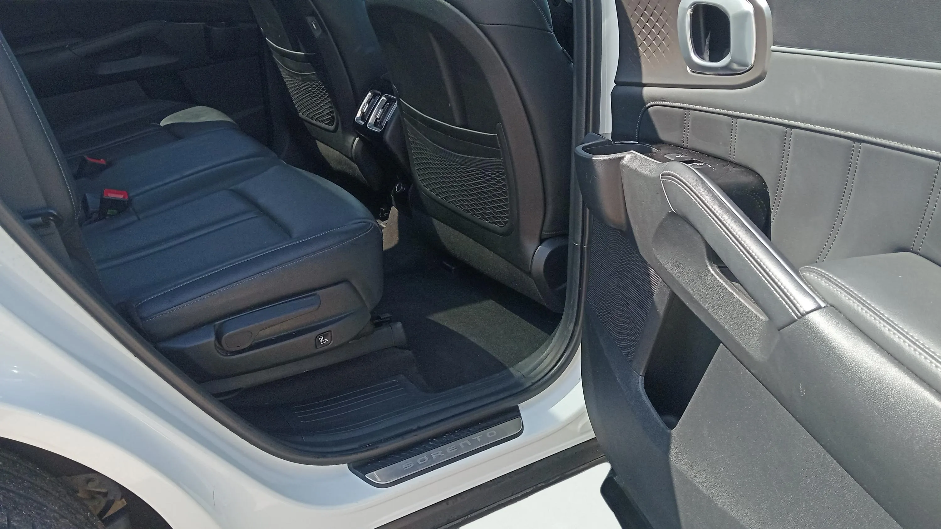 Kia Sorento 1.6 T-GDi HEV Plus Edition 4x2 7 plazas - foto 22