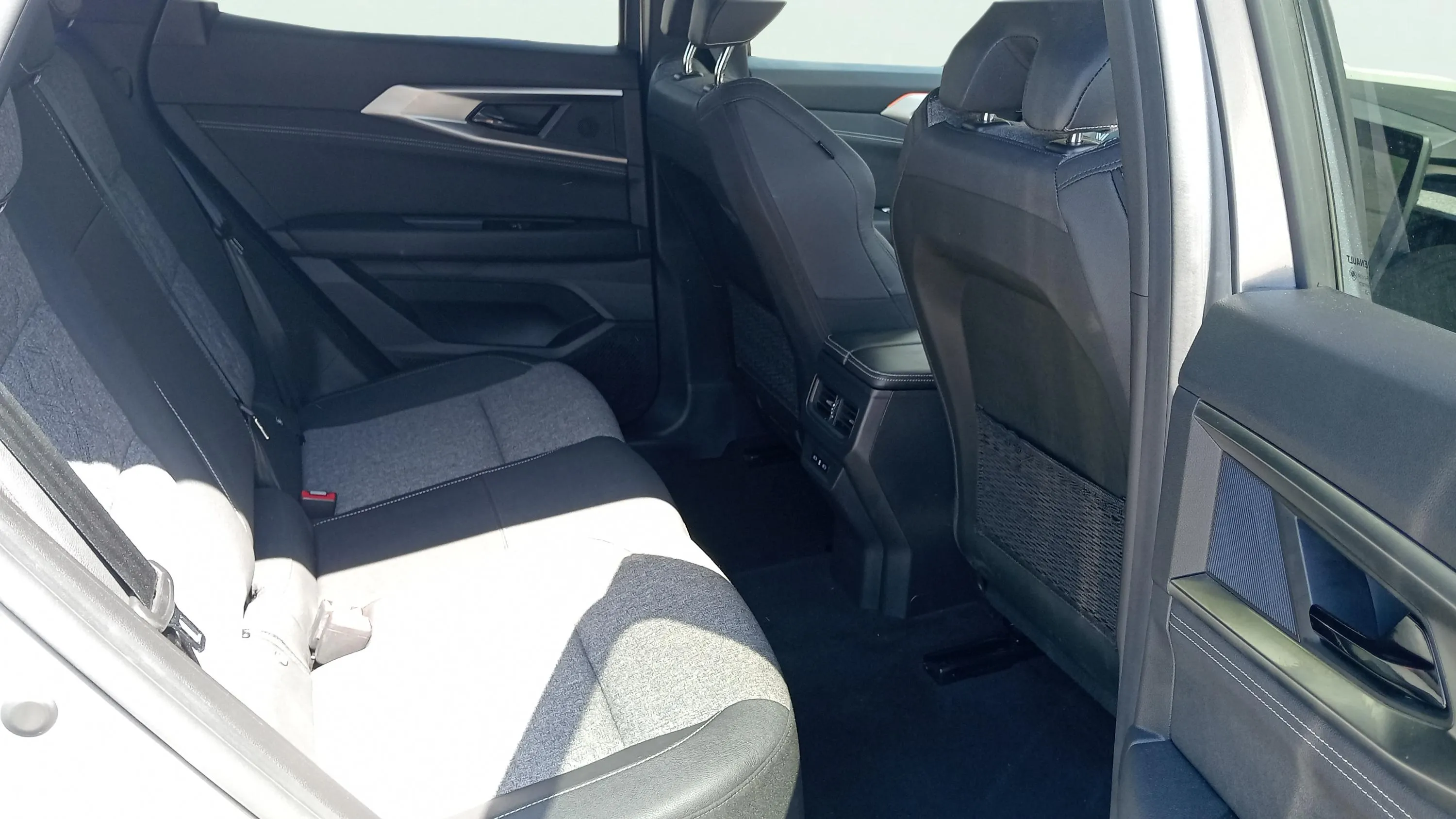 Renault Austral Techno E-Tech Full Hybrid - foto 18
