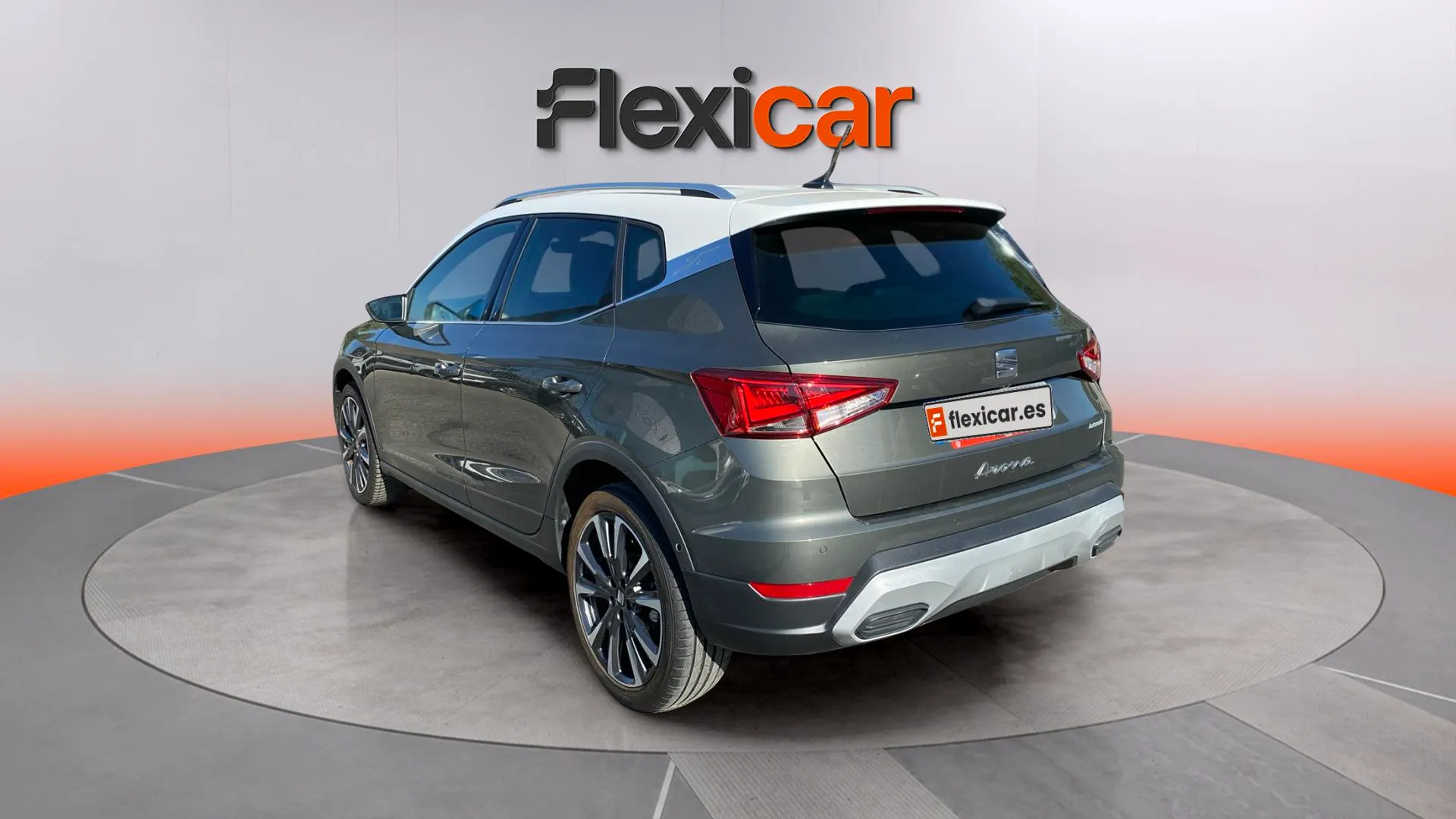 SEAT Arona 1.5 TSI DSG Special Edition - foto 4