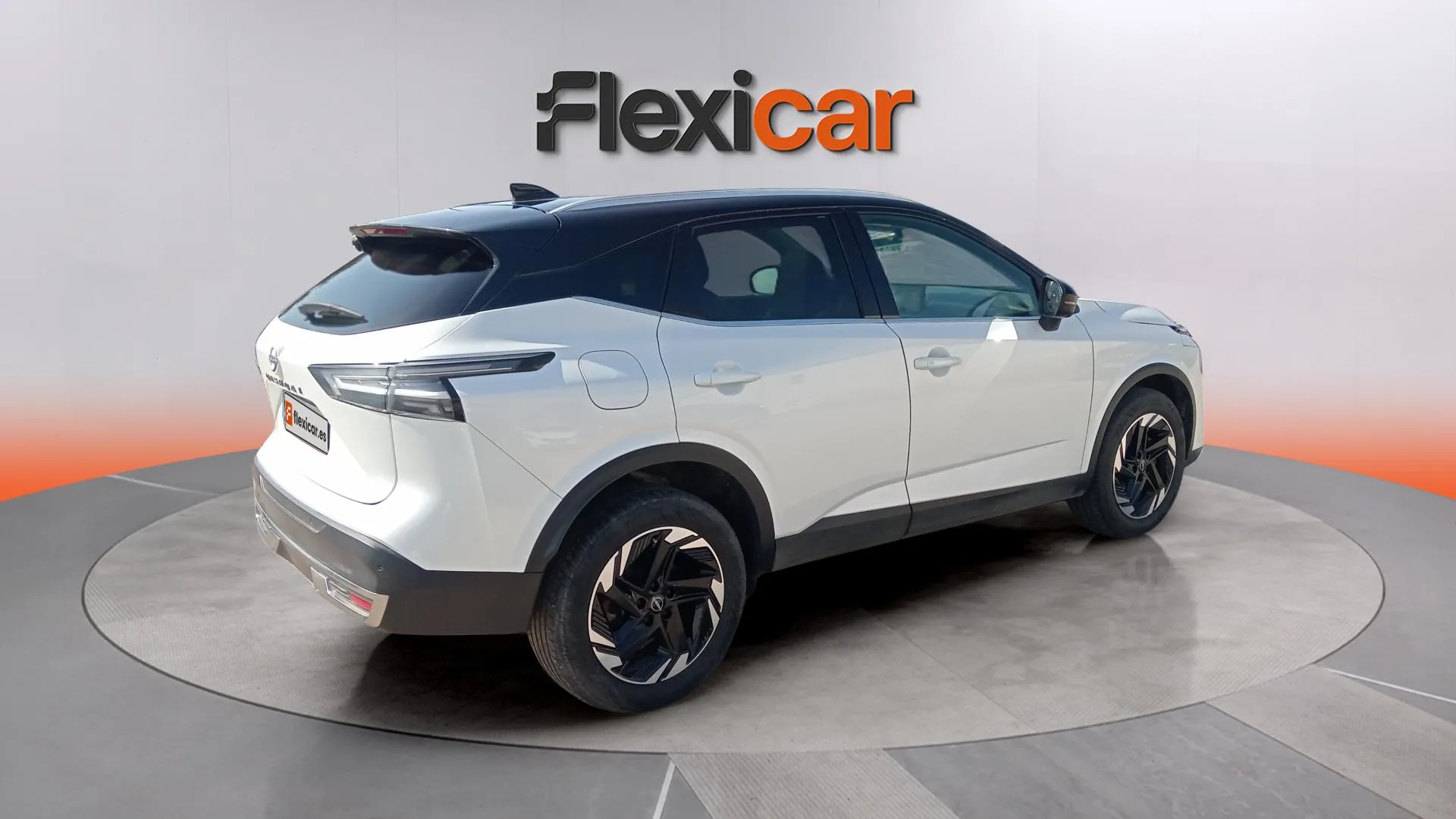 Nissan Qashqai DIG-T N-Connecta - foto 11