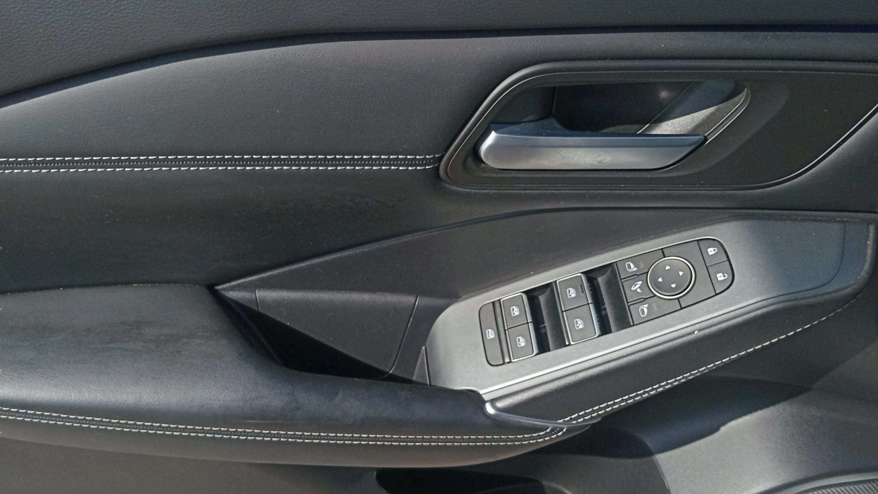 Nissan Qashqai DIG-T N-Connecta - foto 19