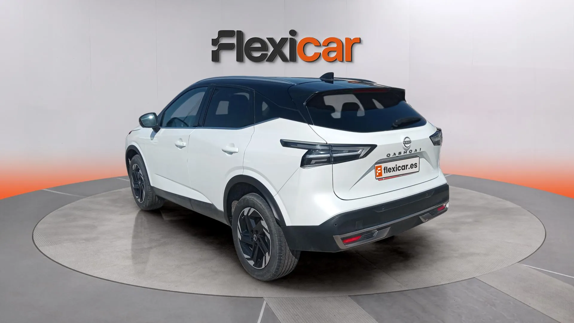 Nissan Qashqai DIG-T N-Connecta - foto 8