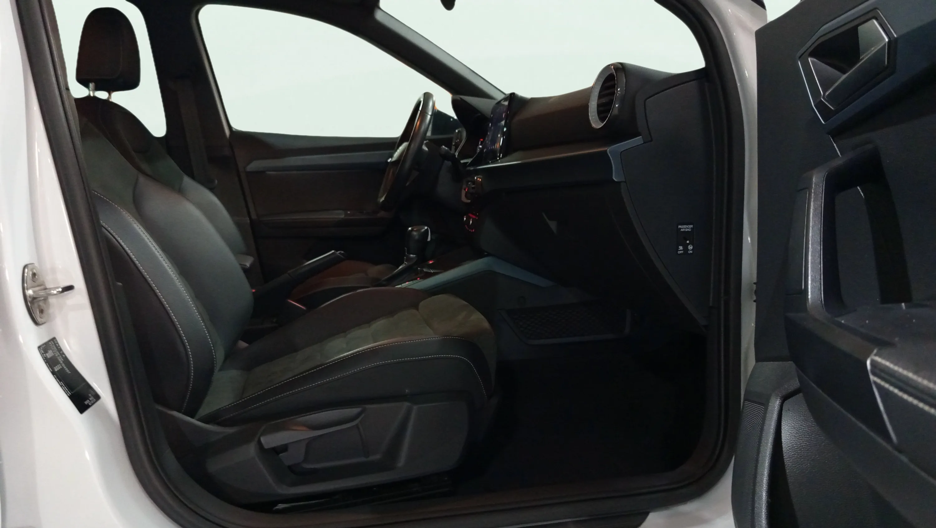 SEAT Arona 1.5 TSI DSG FR Special Ed - foto 11