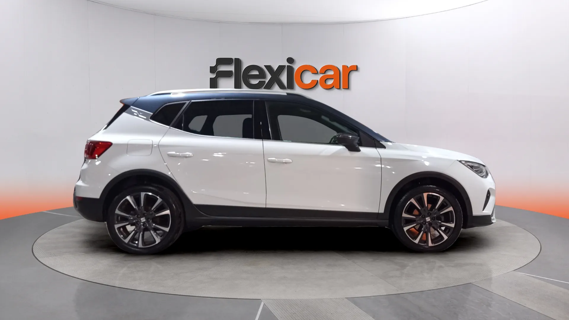 SEAT Arona 1.5 TSI DSG FR Special Ed - foto 4