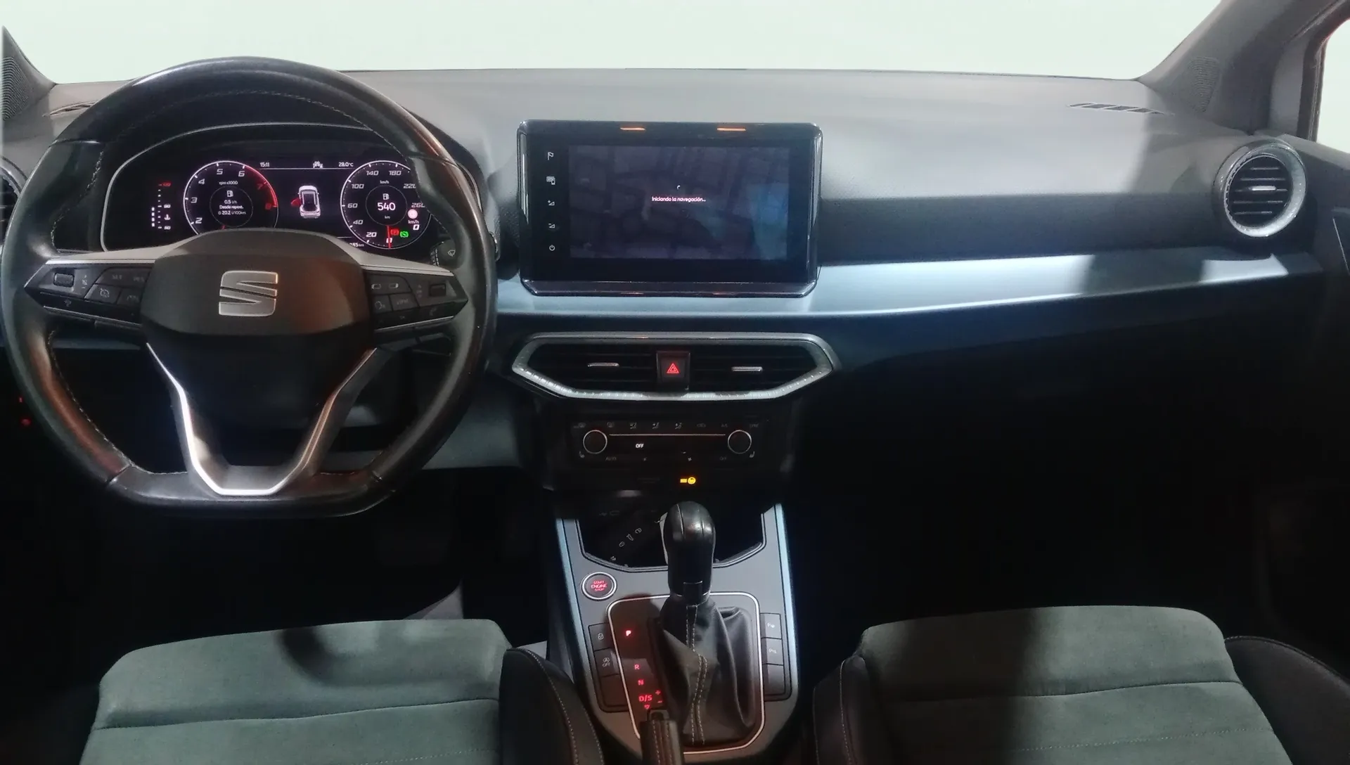 SEAT Arona 1.5 TSI DSG FR Limited Ed - foto 8