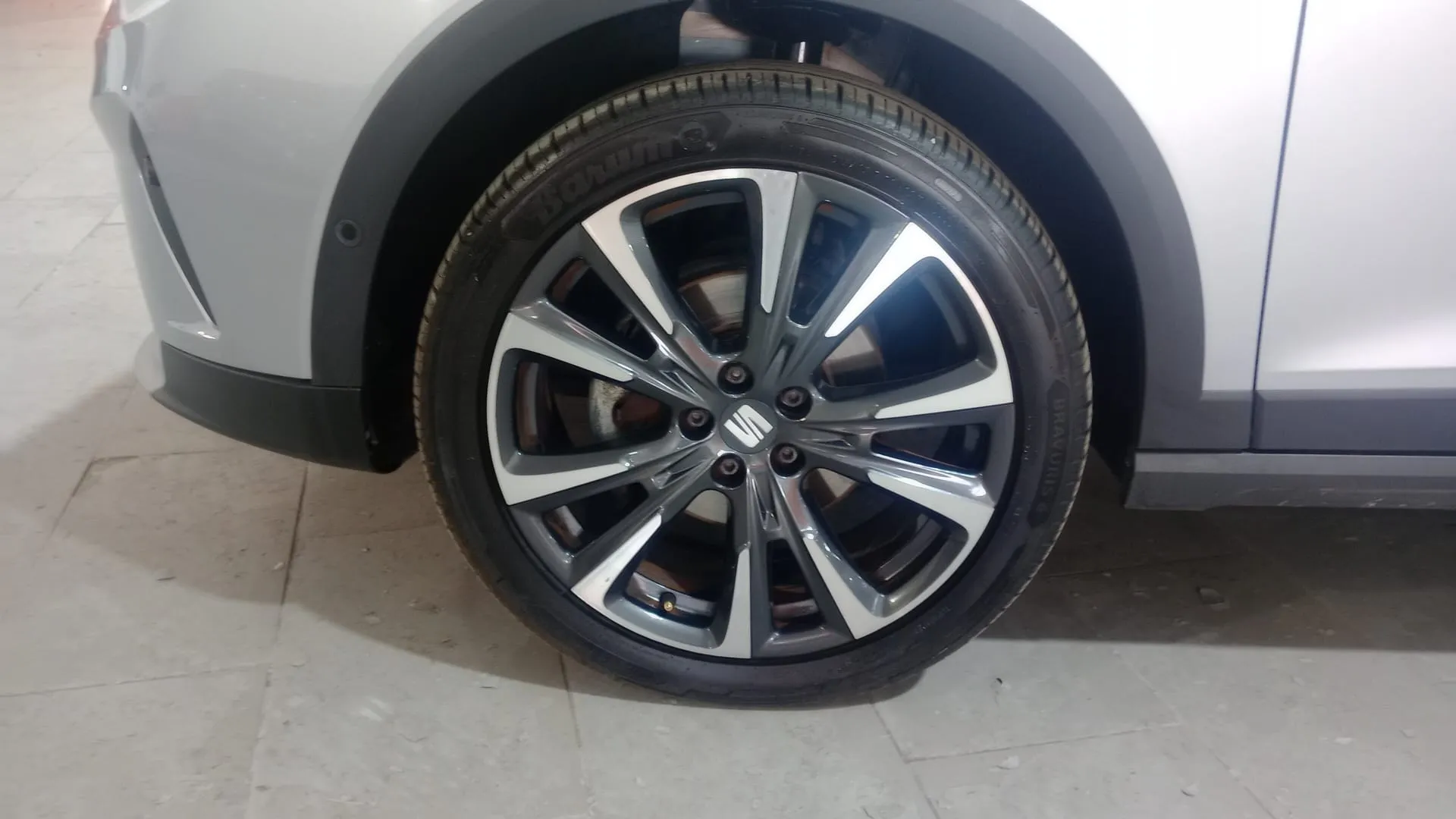 SEAT Arona 1.5 TSI DSG FR Limited Ed - foto 17