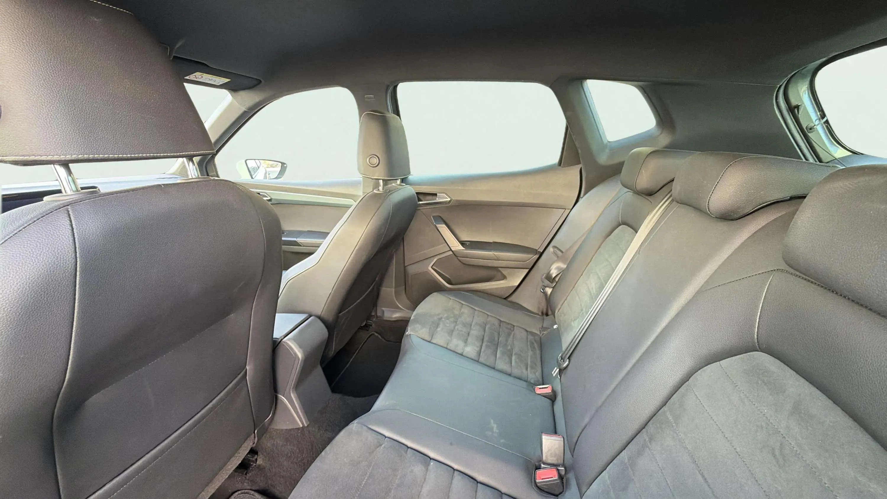SEAT Arona 1.5 TSI DSG FR Special Ed - foto 14