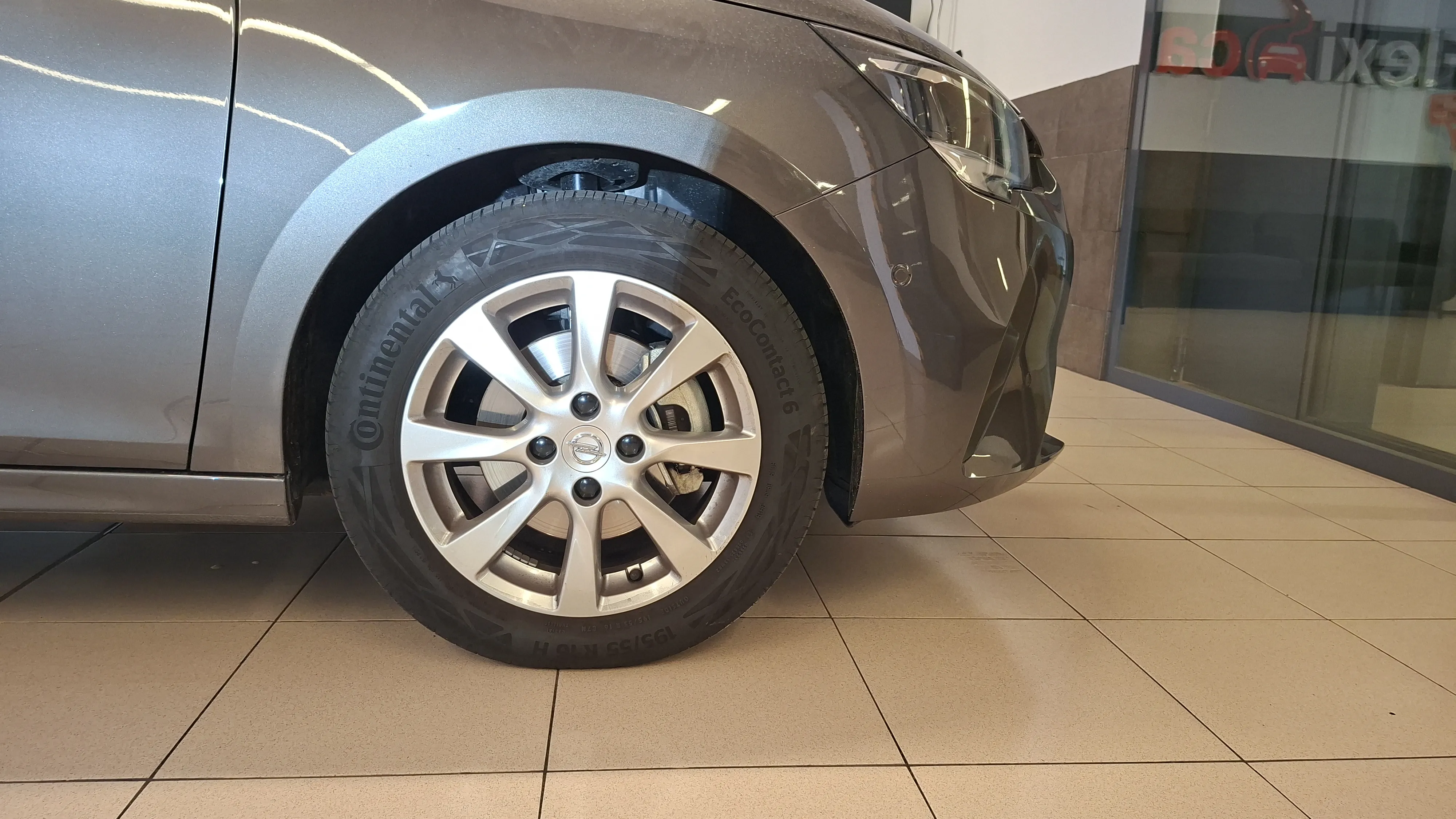 Opel Corsa 1.2T XHL Elegance - foto 13